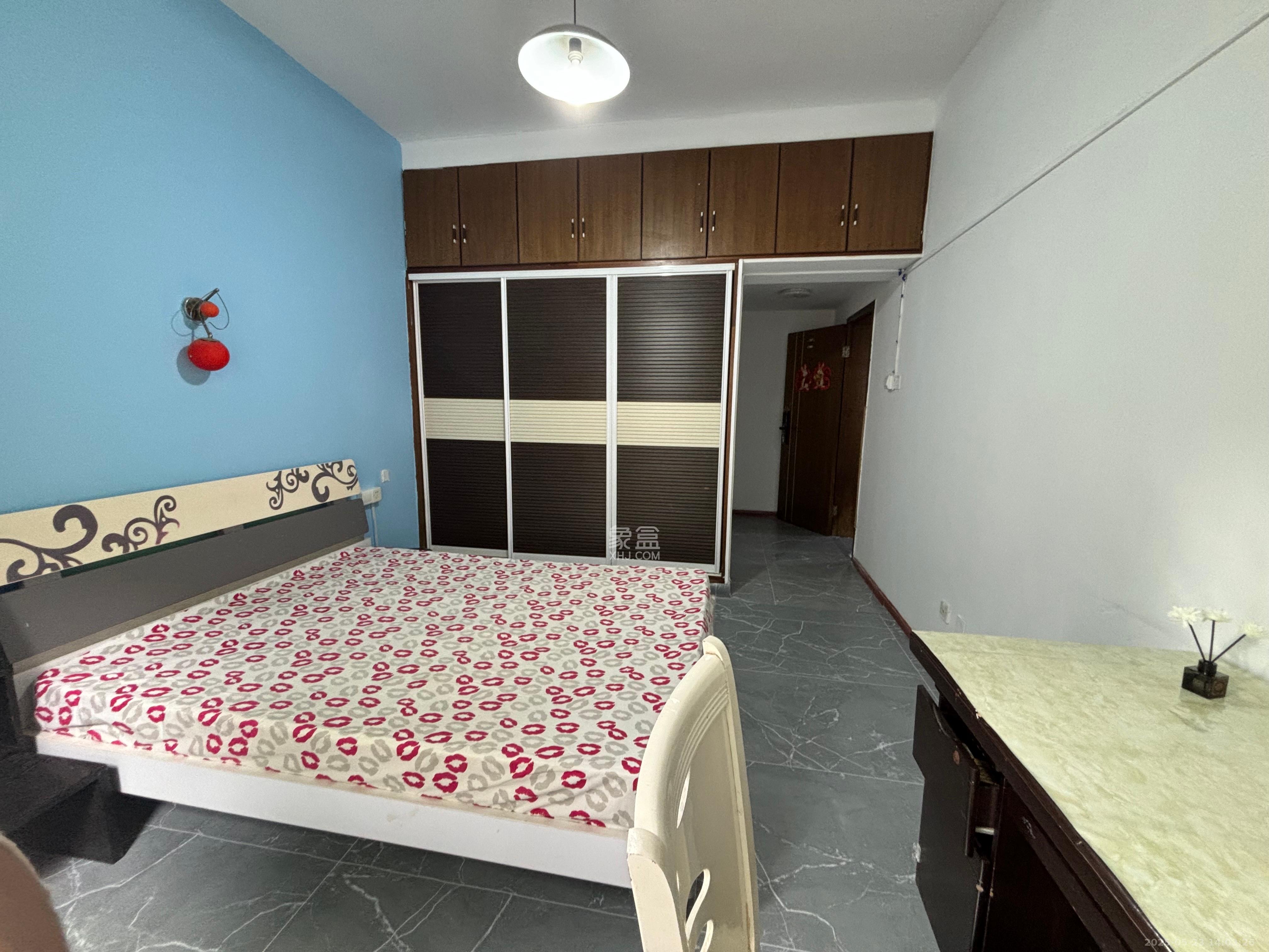 绿洲景芳  4室2厅2卫    2800.0元/月 绿洲景芳  4室2厅2卫    2800.0元/月室内图