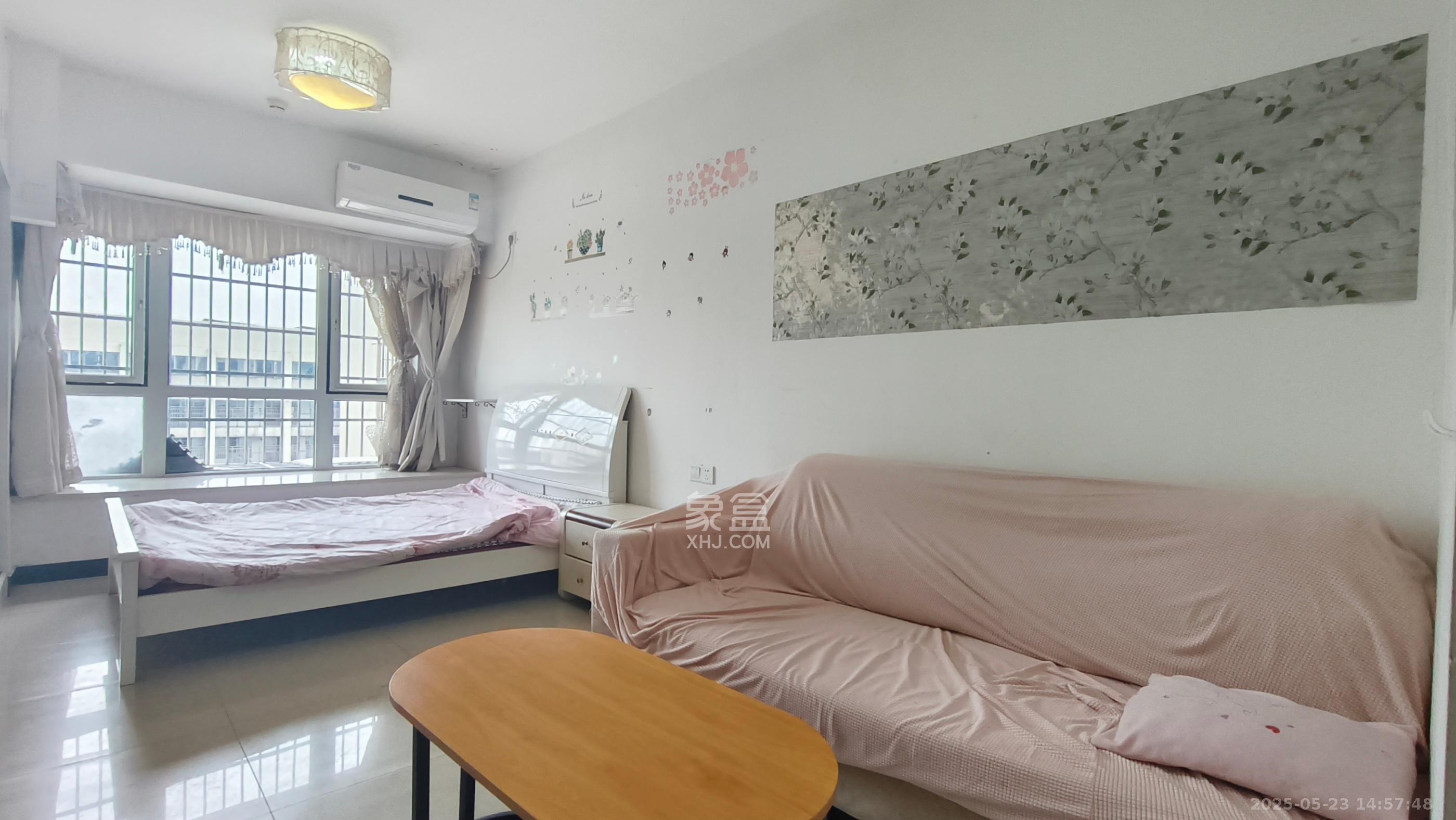 新长海广场  1室1厅1卫    1100.0元/月 新长海广场  1室1厅1卫    1100.0元/月室内图