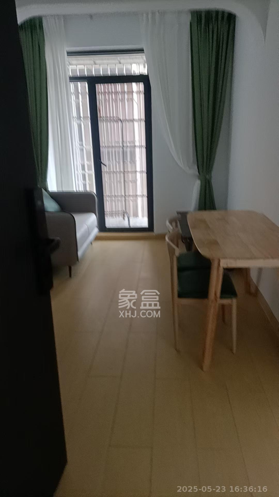 燕珑新寓 2室2厅1卫 2300.0元/月 燕珑新寓 2室2厅1卫 2300.0元/月室内图