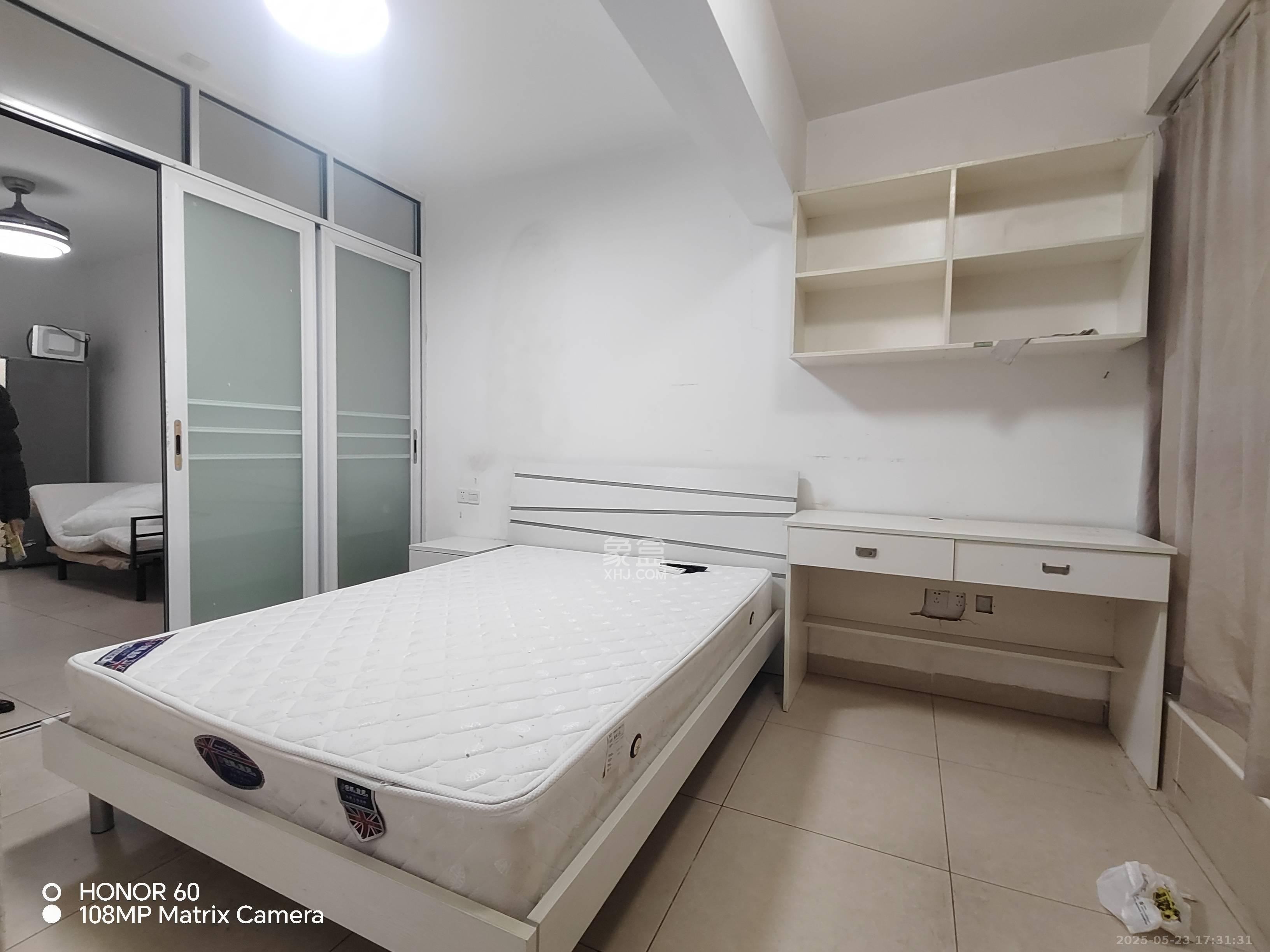 少帅府 2室1厅1卫 2000.0元/月 少帅府 2室1厅1卫 2000.0元/月室内图