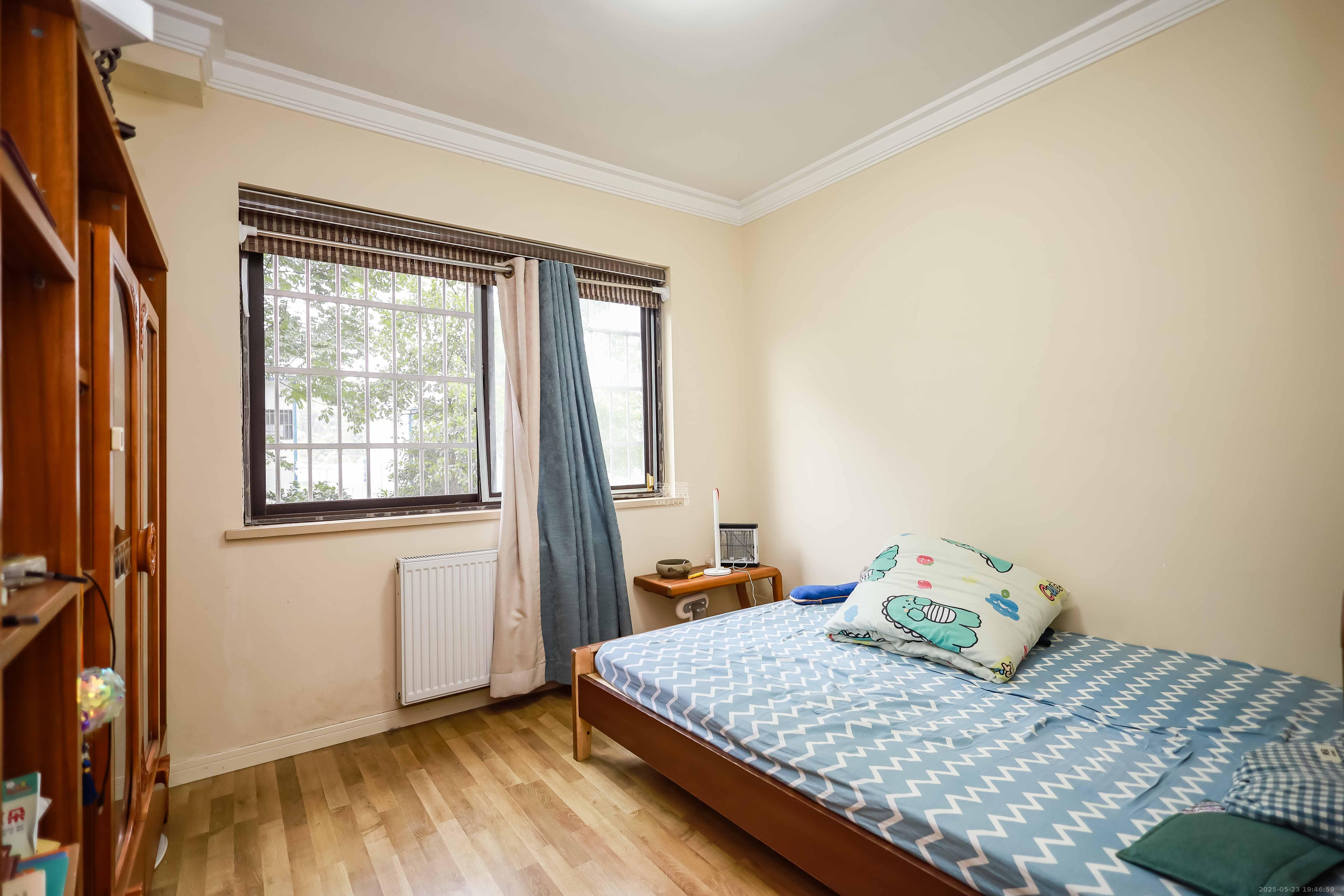 奥克斯缔壹城  3室2厅2卫    95.0万 奥克斯缔壹城  3室2厅2卫    95.0万卧室