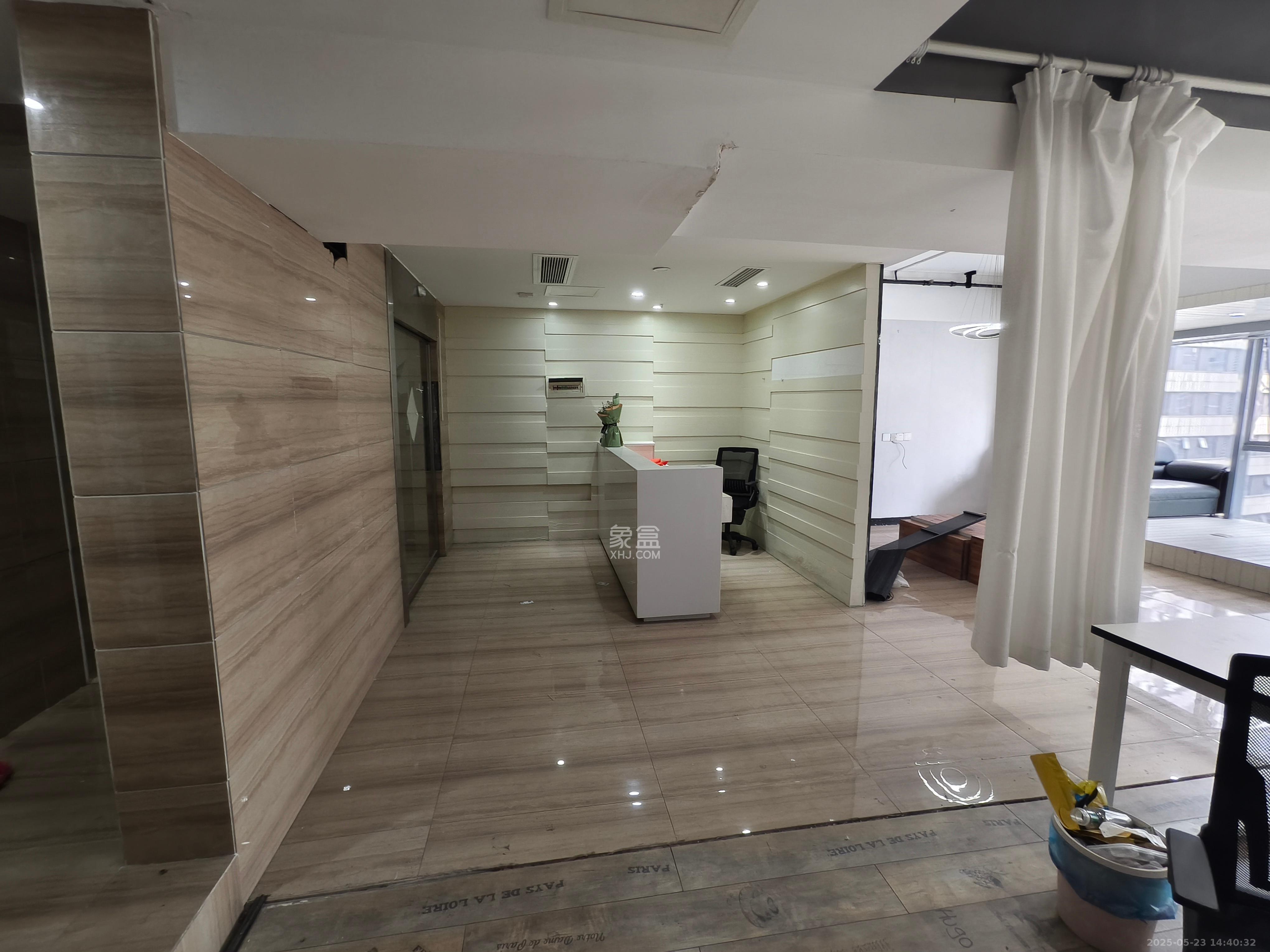 东怡外国(南湖一号) 1室1厅1卫 3800.0元/月 东怡外国(南湖一号) 1室1厅1卫 3800.0元/月室内图