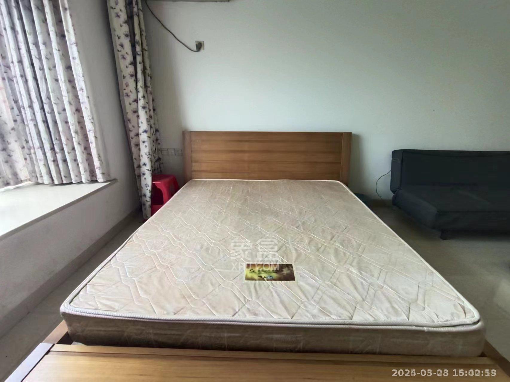 慈善大厦  1室1厅1卫    1000.0元/月 慈善大厦  1室1厅1卫    1000.0元/月室内图