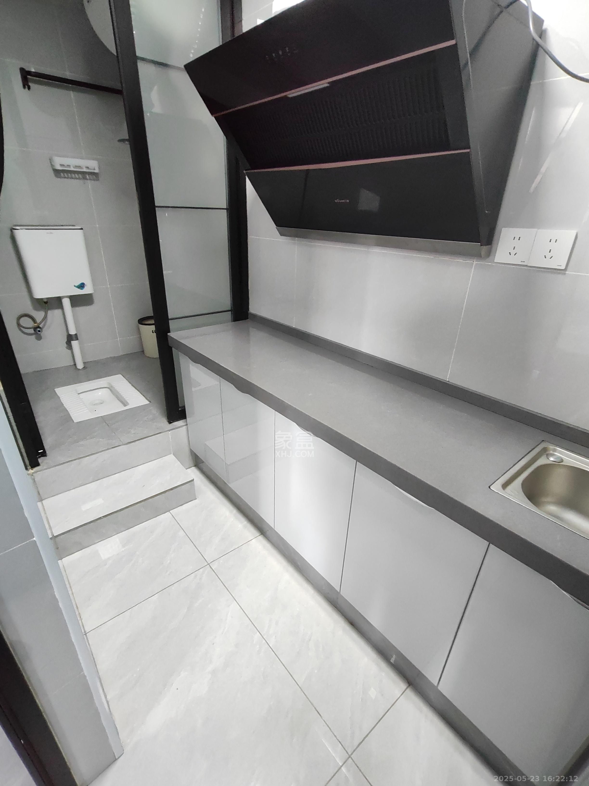 嘉荣苑 1室1厅1卫 1200.0元/月 嘉荣苑 1室1厅1卫 1200.0元/月室内图