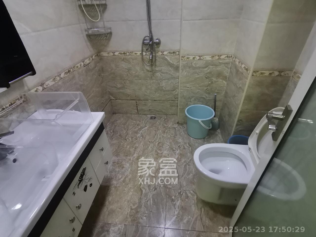 中一九骏（枫桥苑）  1室1厅1卫   1600.00元/月室内图