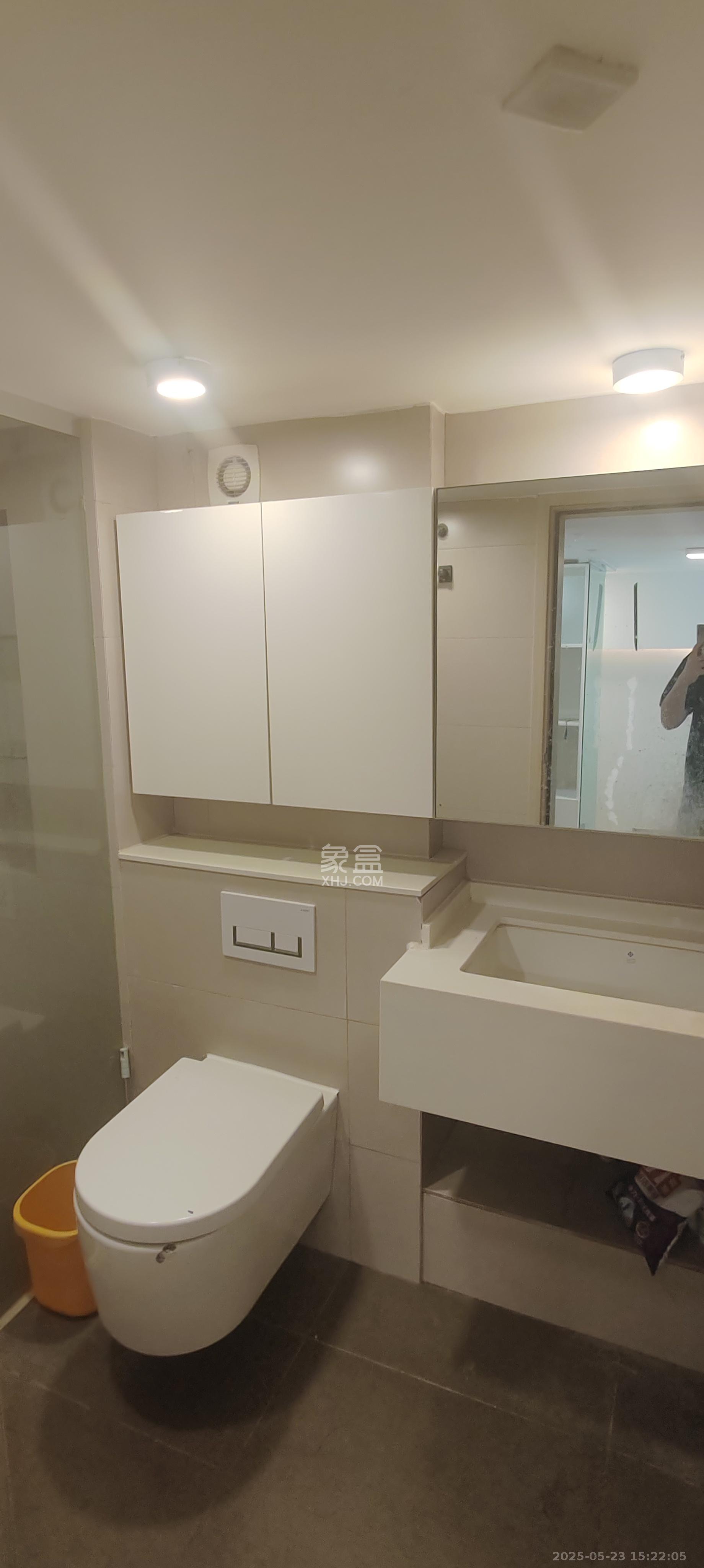 时代年华  2室1厅1卫   1800.00元/月室内图