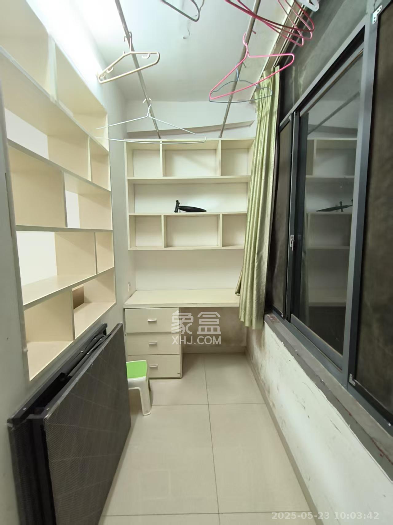 梓园路建安宿舍  1室1厅1卫   1200.00元/月室内图