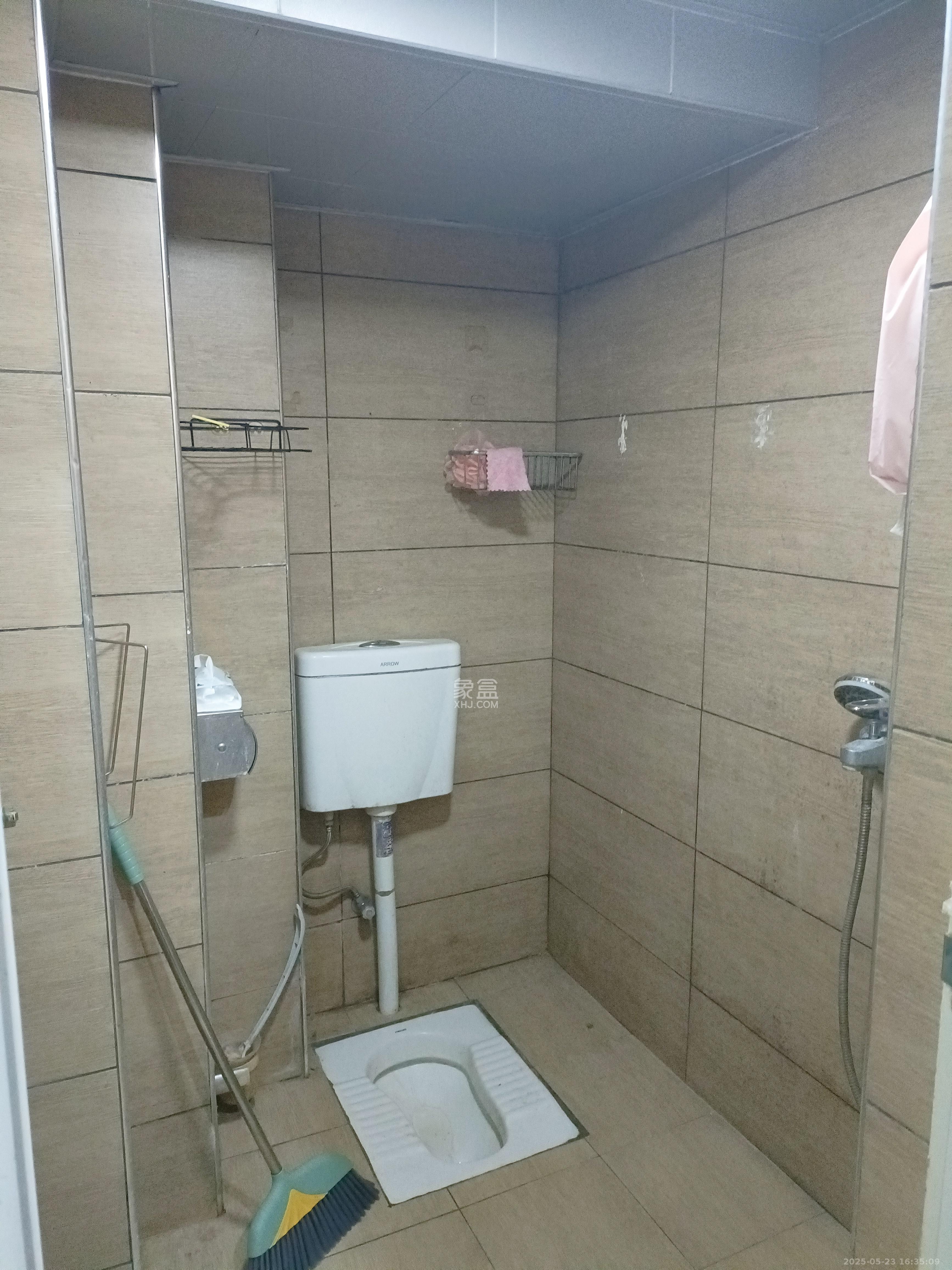 中盛小家碧寓  2室2厅1卫   2000.00元/月室内图