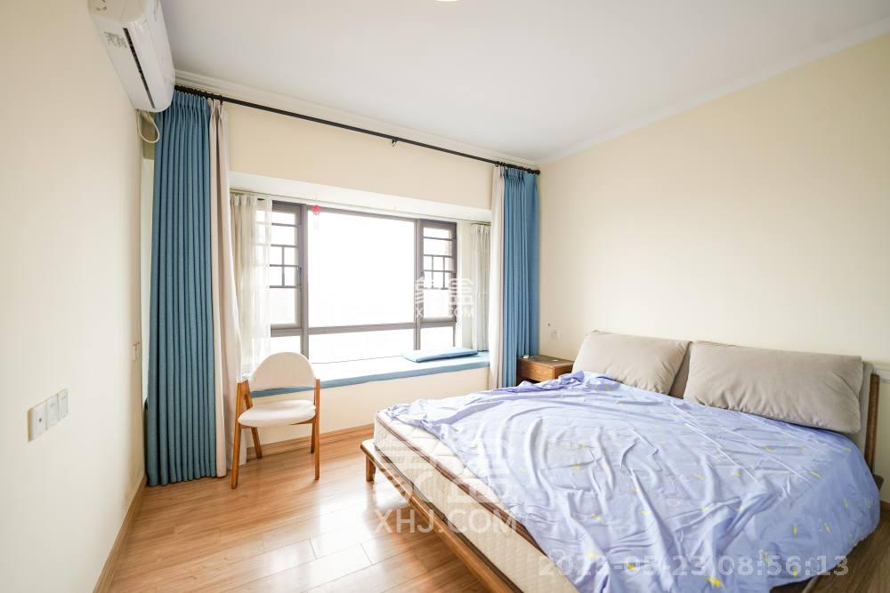 碧桂园公园壹号(凯怡茗苑)  3室2厅2卫    2300.0元/月 碧桂园公园壹号(凯怡茗苑)  3室2厅2卫    2300.0元/月室内图