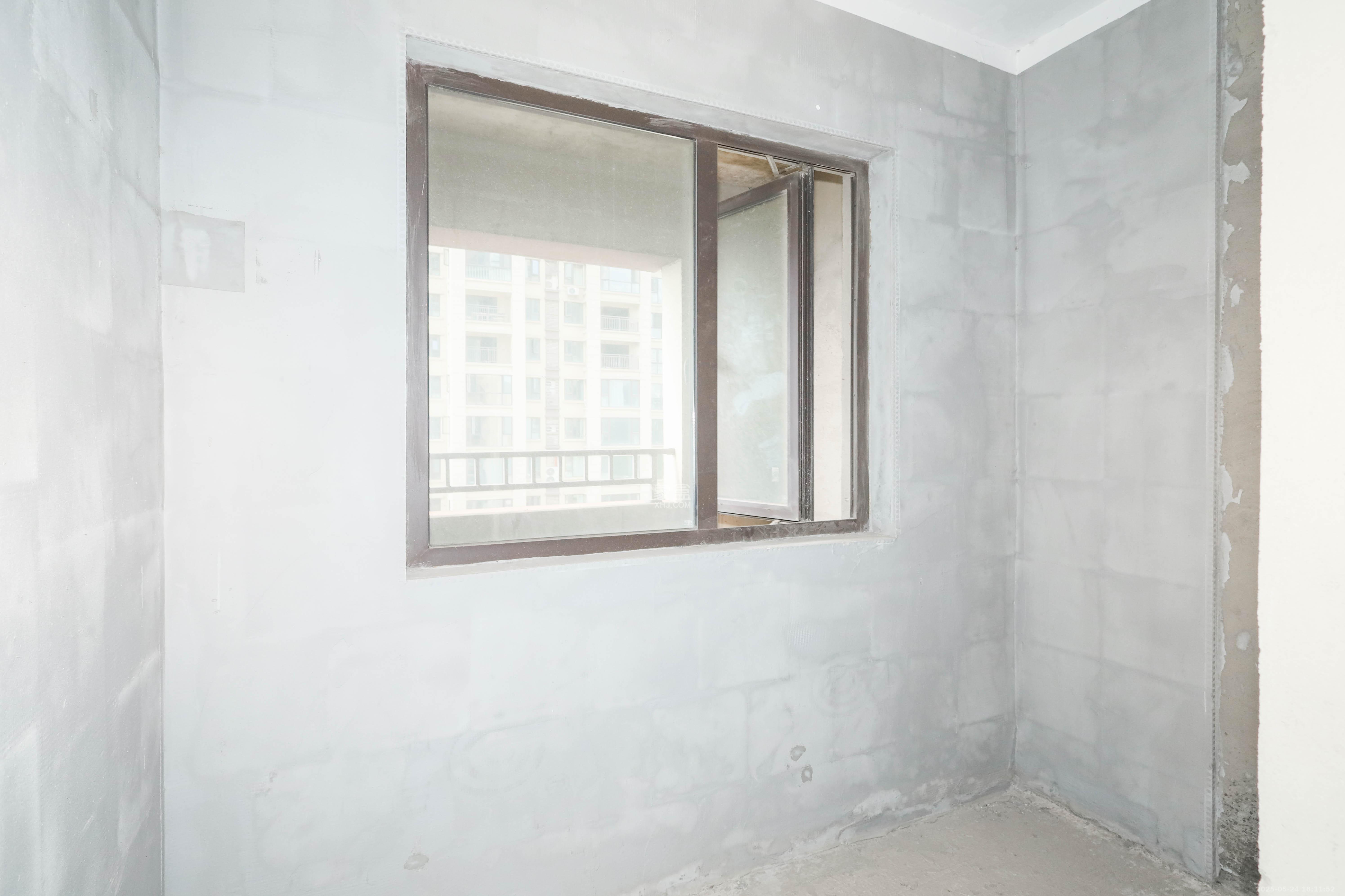 梅溪正荣府  4室2厅2卫    110.0万 梅溪正荣府  4室2厅2卫    110.0万卧室