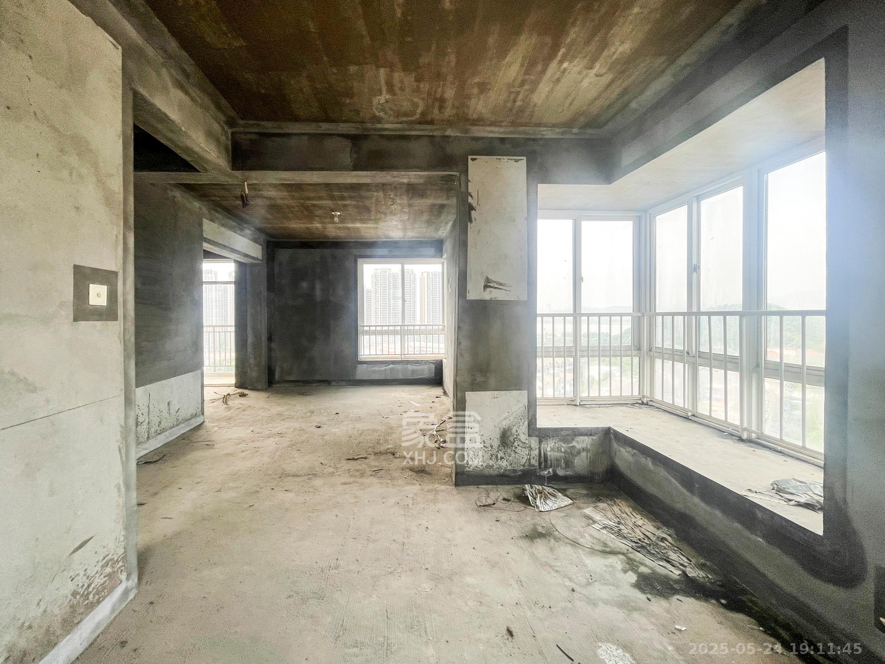 山语城一期 2室2厅1卫 55.0万 山语城一期 2室2厅1卫 55.0万卧室