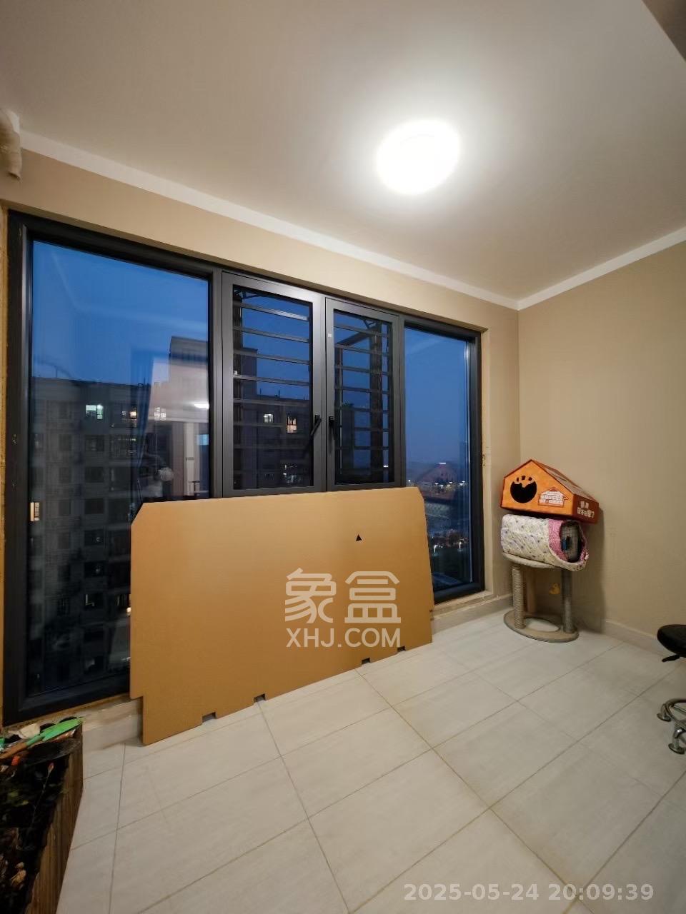 长房云西府一期  3室2厅1卫   2700.00元/月室内图