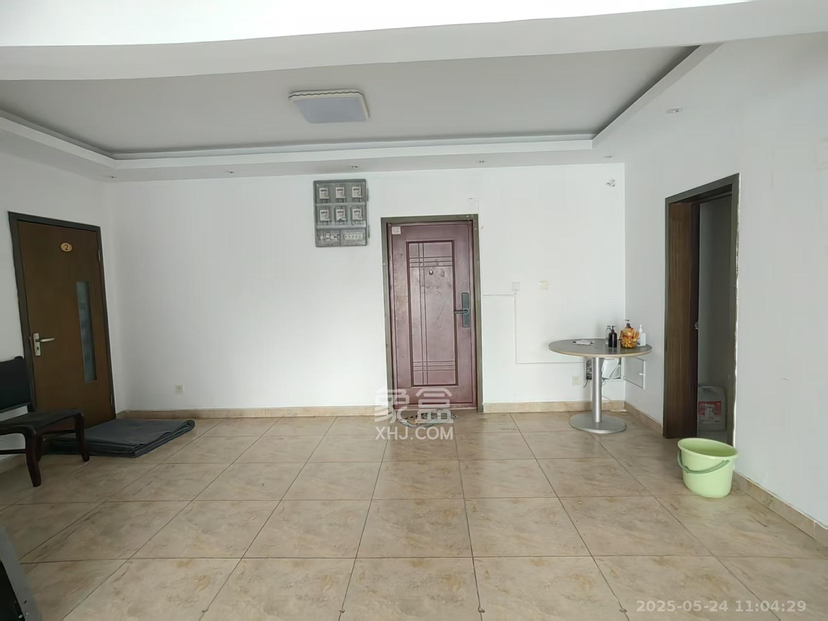 美林银谷 4室2厅4卫 3800.0元/月 美林银谷 4室2厅4卫 3800.0元/月室内图