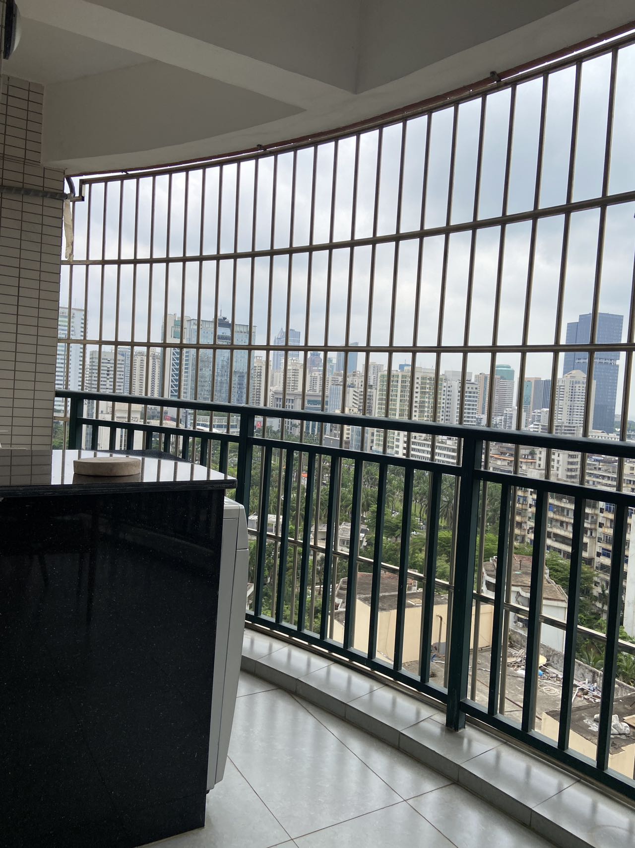 龙华豪居 1室0厅0卫 159.0万 龙华豪居 1室0厅0卫 159.0万室内图