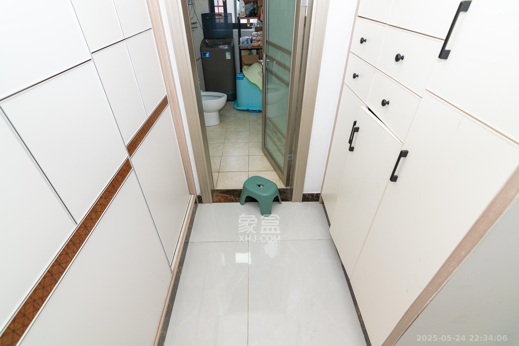 新城国际花都 3室2厅2卫 85.0万 新城国际花都 3室2厅2卫 85.0万其他