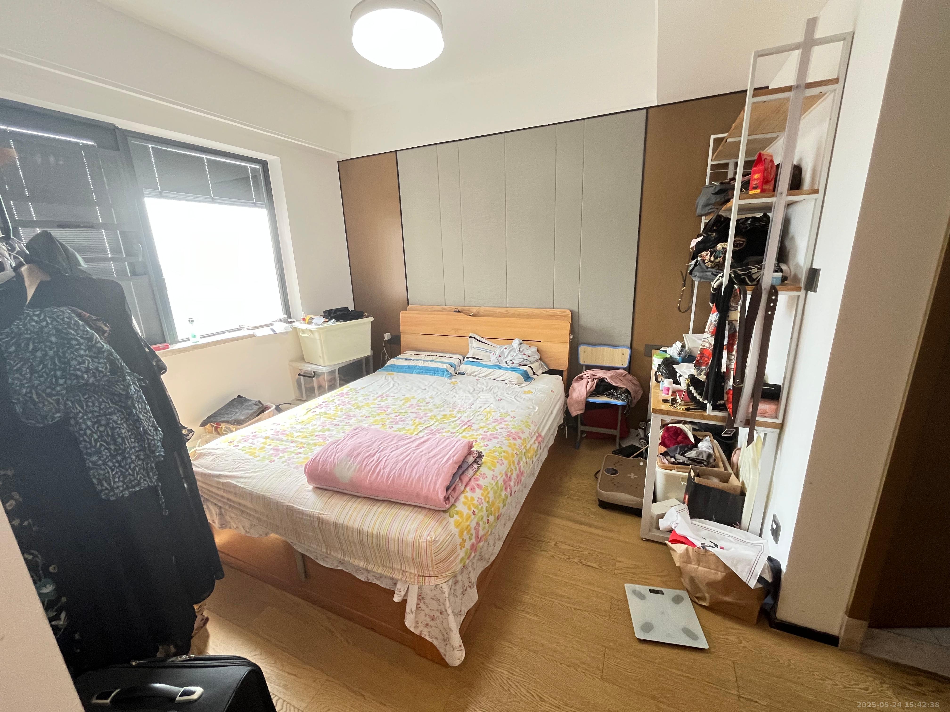 万科魅力之城天阔里  4室2厅2卫   3600.00元/月室内图
