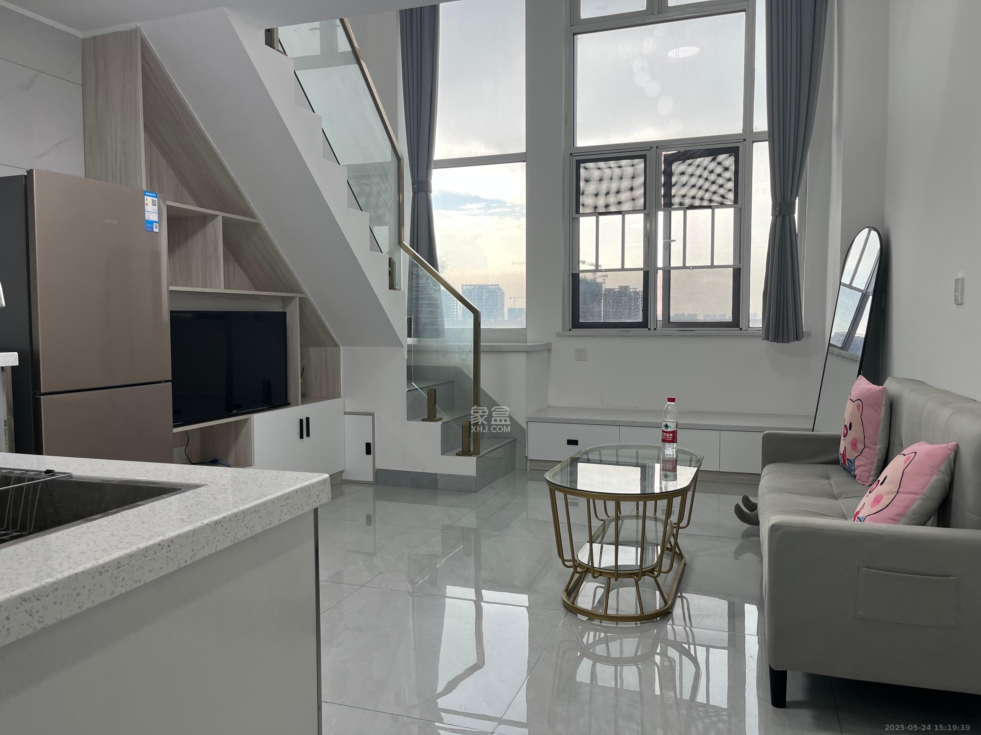 太阳城 1室1厅1卫 1800.0元/月 太阳城 1室1厅1卫 1800.0元/月室内图