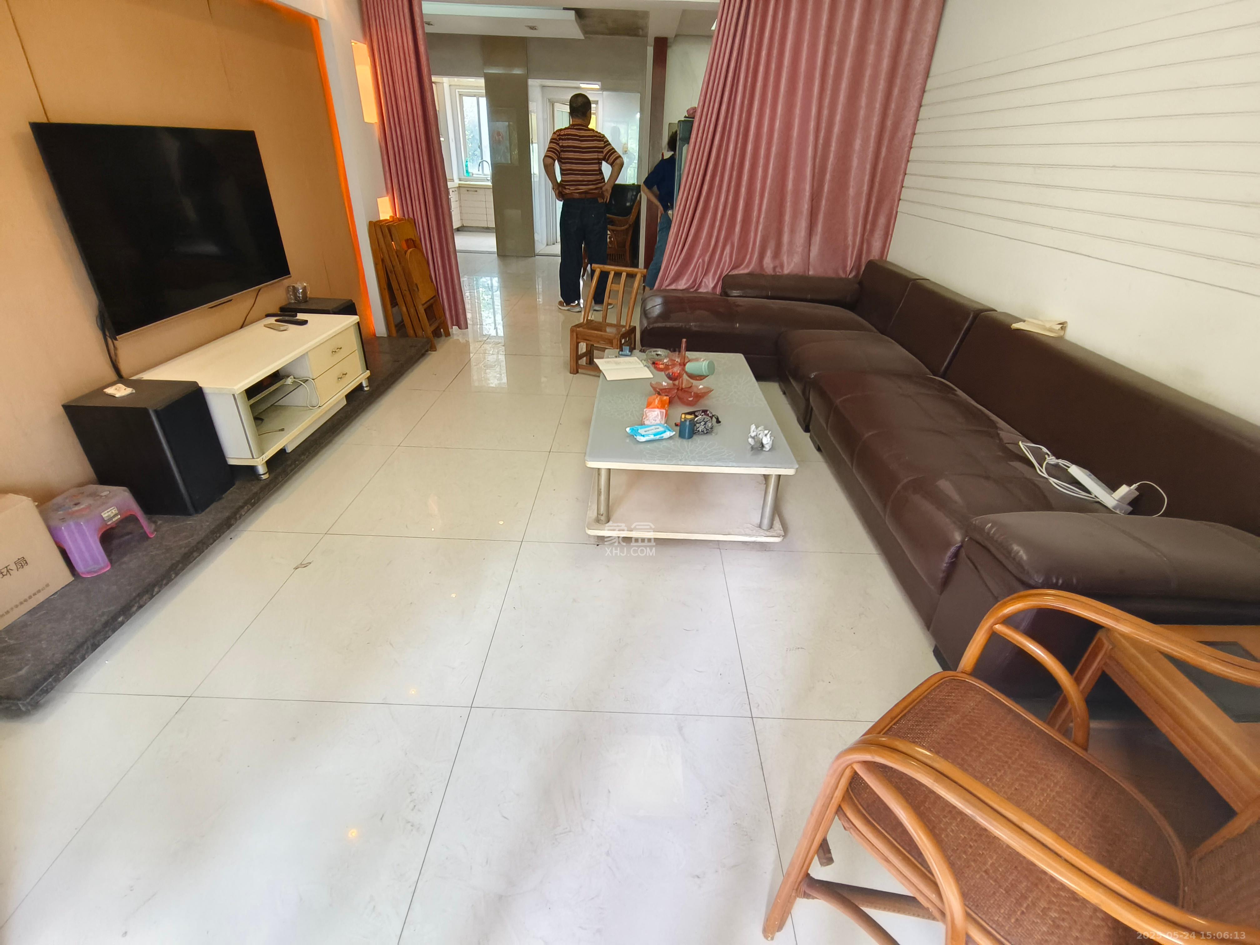 星城雅郡 4室2厅2卫 1800.0元/月 星城雅郡 4室2厅2卫 1800.0元/月室内图