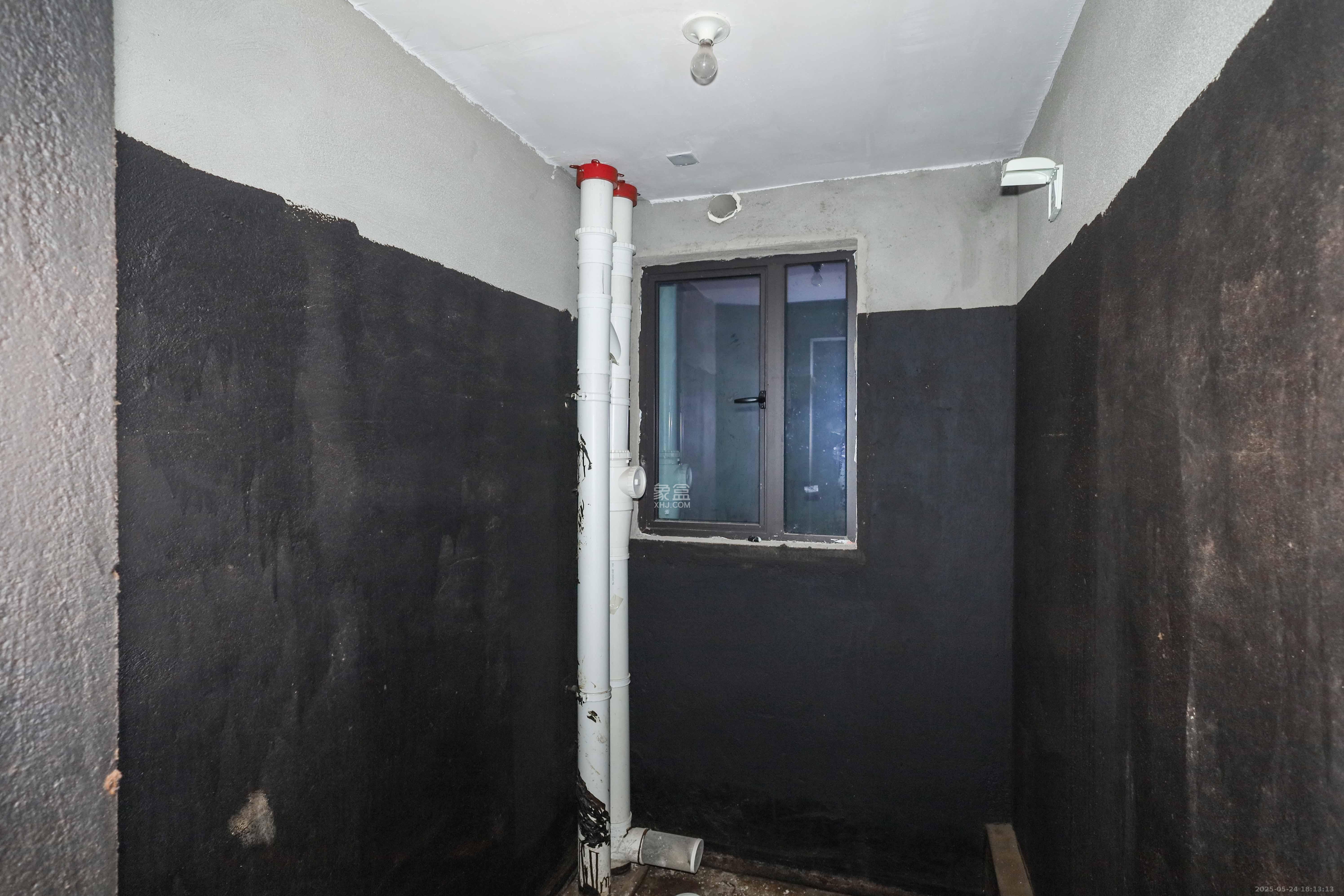 中国铁建梅溪青秀二期  3室2厅2卫   140.00万卫生间