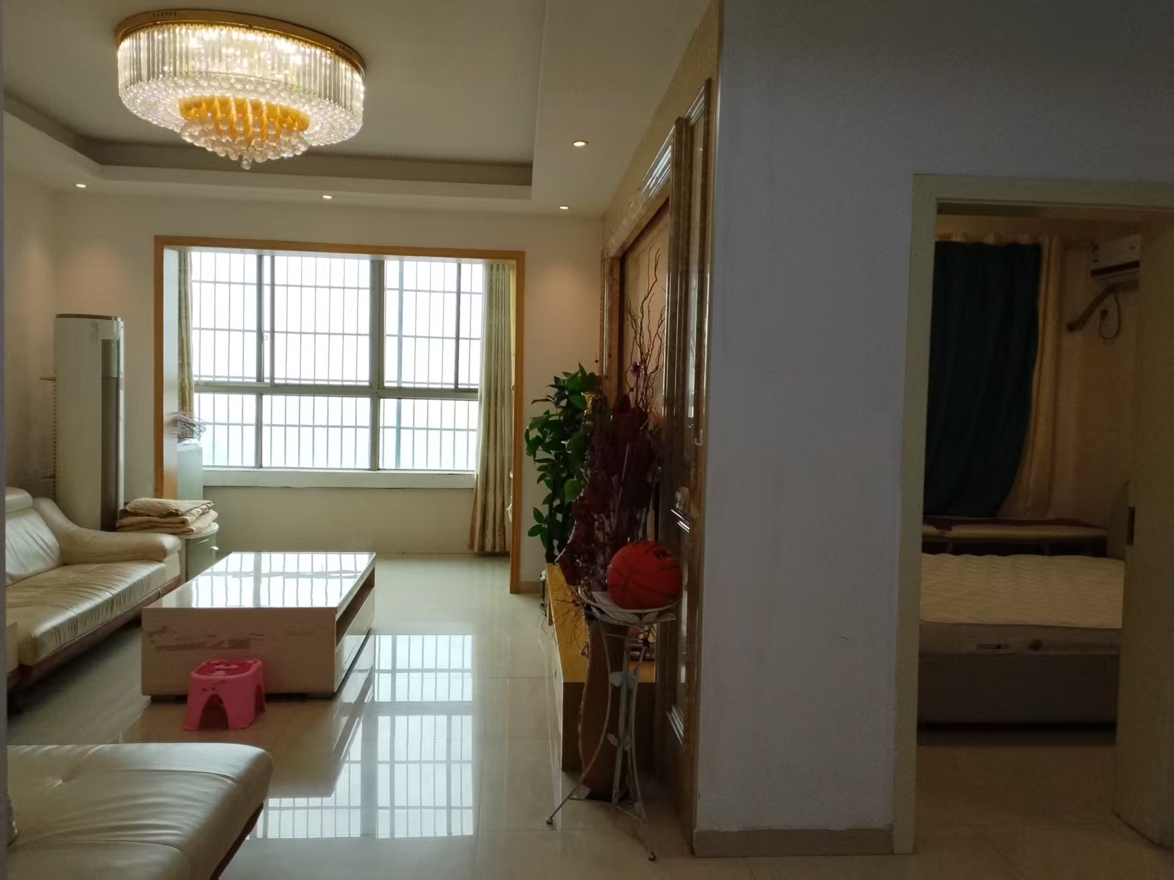 进步亚泰 2室2厅1卫 1600.0元/月 进步亚泰 2室2厅1卫 1600.0元/月室内图