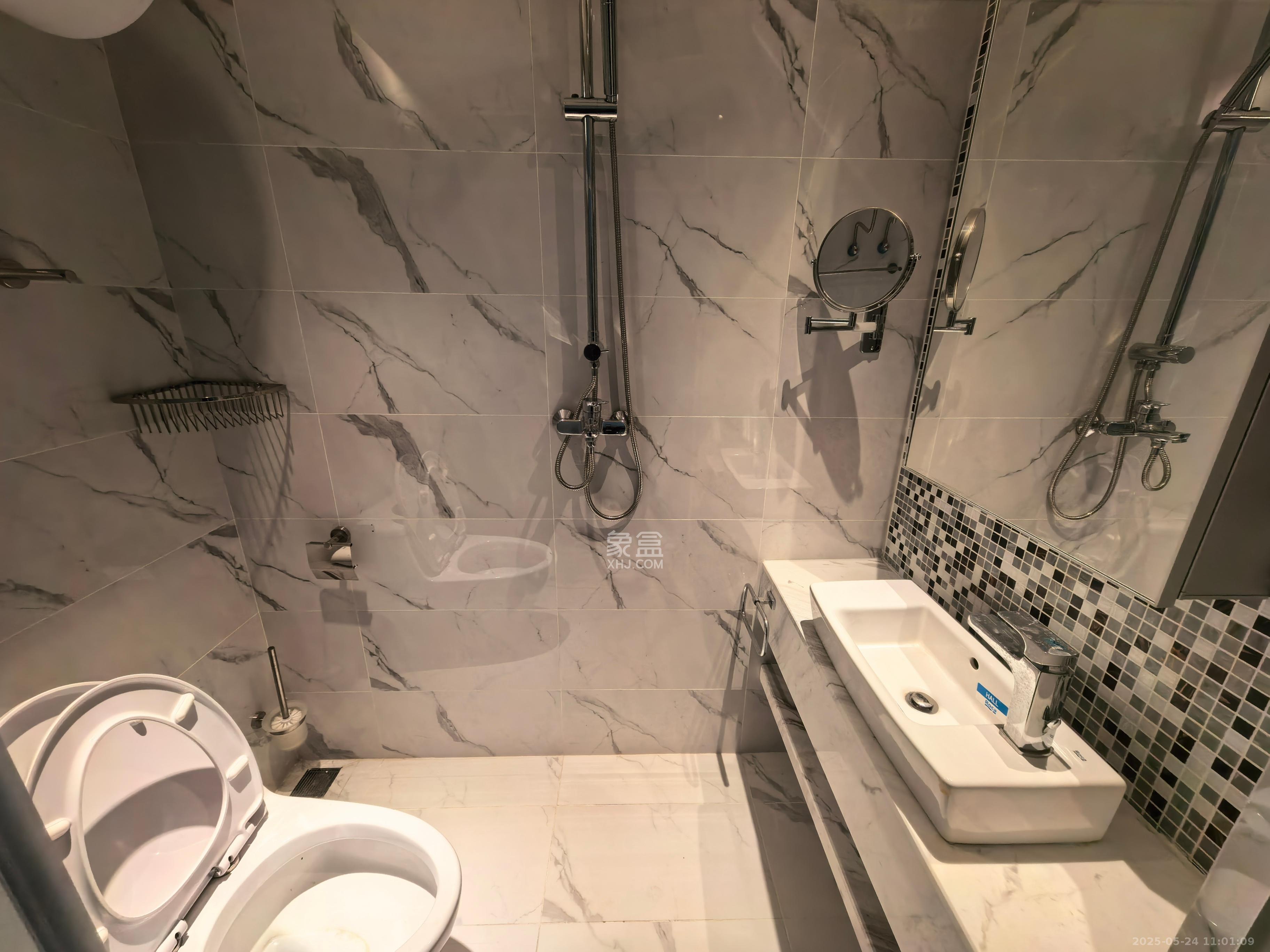 恒大誉府(融誉商业中心) 1室1厅1卫 1800.0元/月 恒大誉府(融誉商业中心) 1室1厅1卫 1800.0元/月室内图