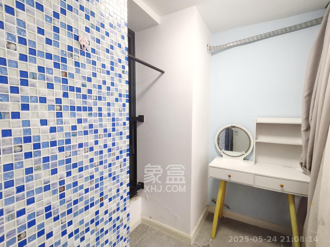 中建芙蓉嘉苑  1室1厅1卫   1200.00元/月室内图