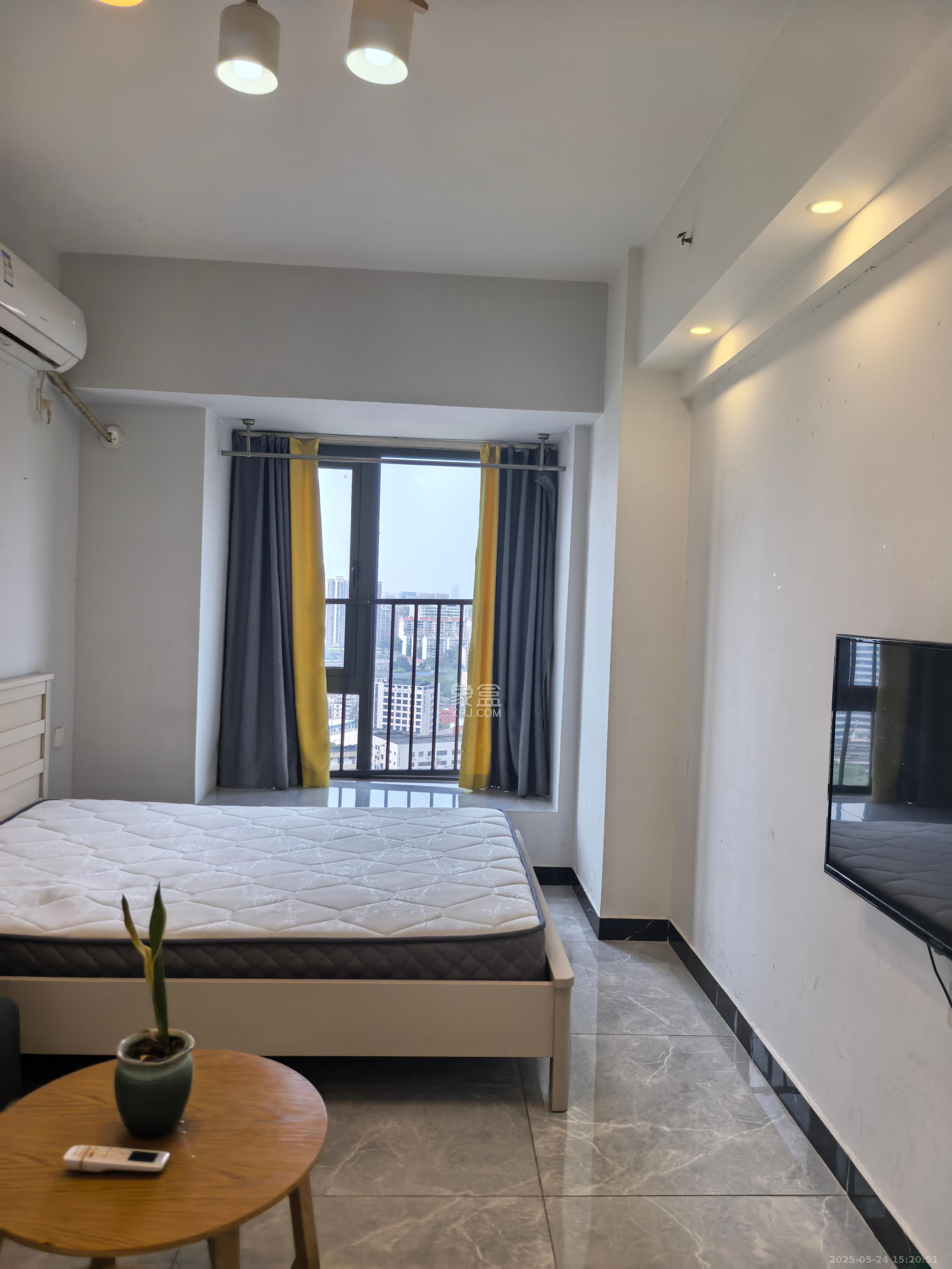 复地星光天地 1室0厅0卫 1800.0元/月 复地星光天地 1室0厅0卫 1800.0元/月室内图