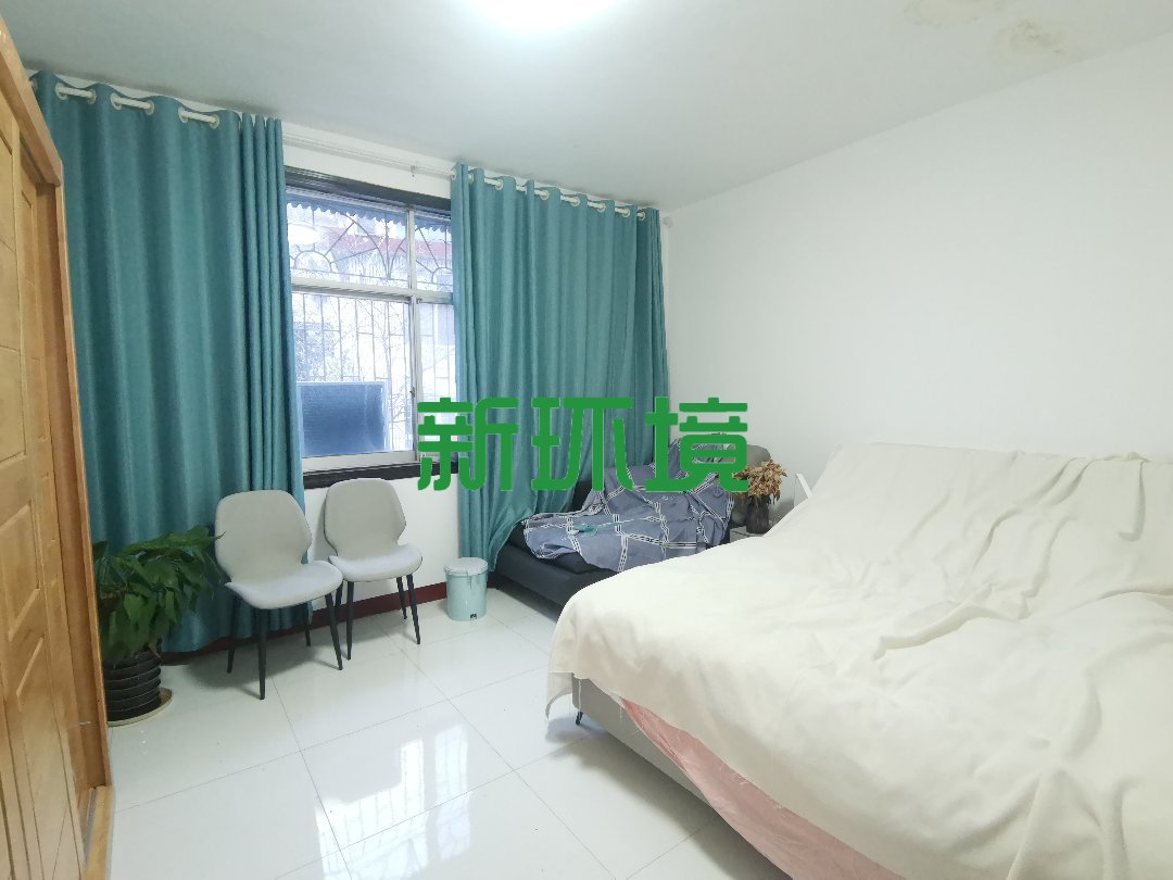 亘立龙凤小区 4室2厅2卫 2000.0元/月 亘立龙凤小区 4室2厅2卫 2000.0元/月室内图