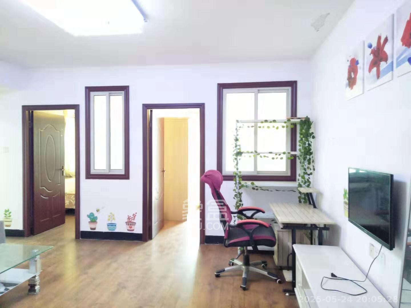 东一国际 3室1厅1卫 2800.0元/月 东一国际 3室1厅1卫 2800.0元/月室内图