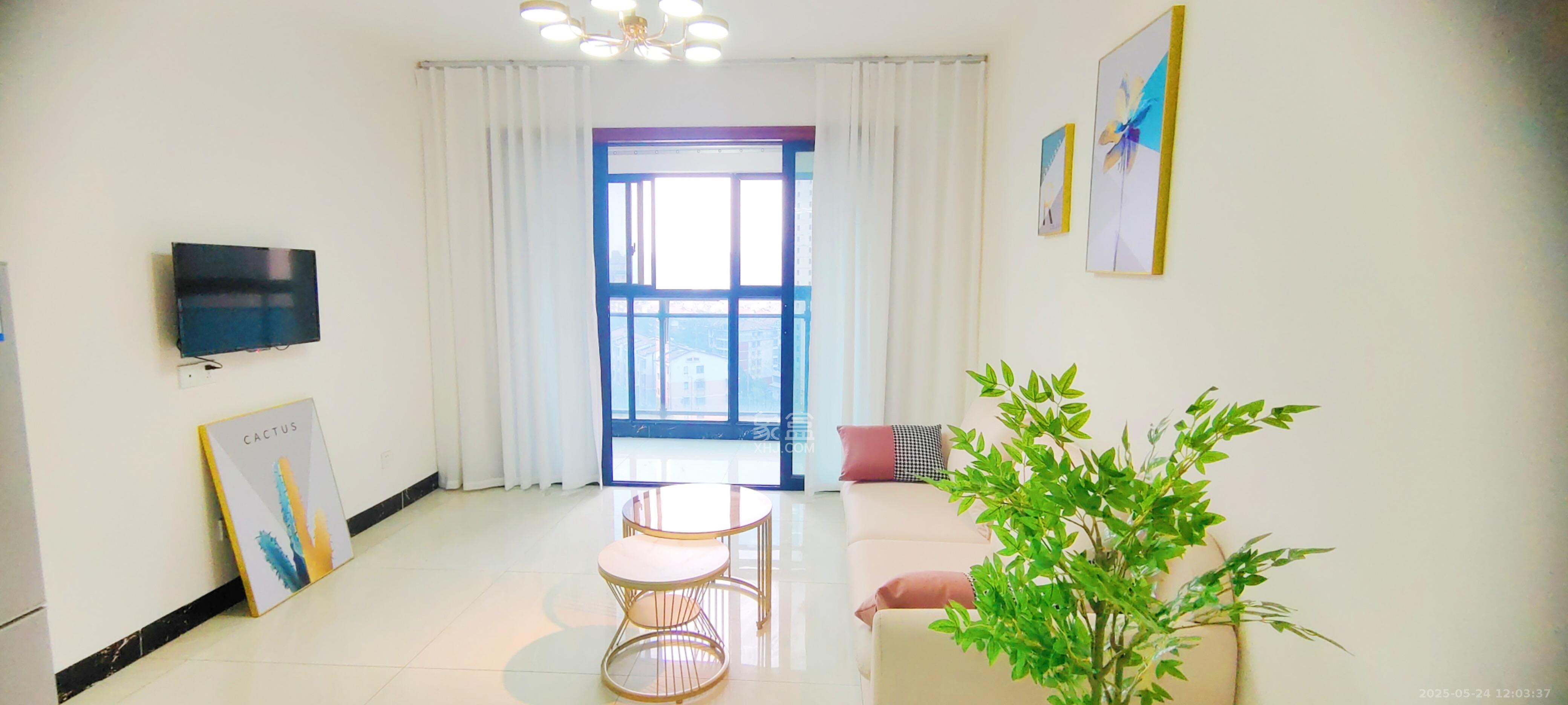 阿普阿布  2室2厅1卫   2700.00元/月室内图1