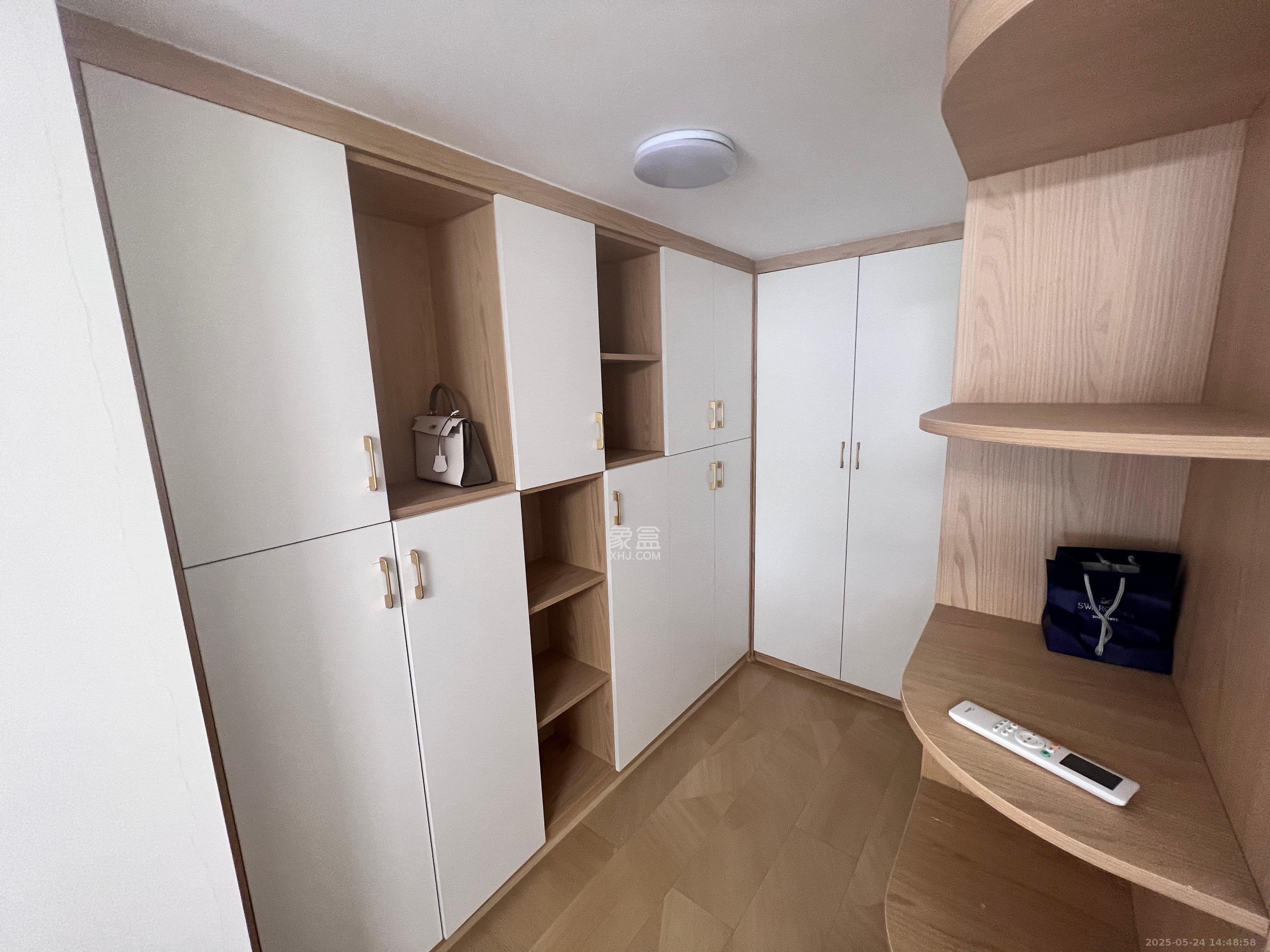 佳兆业云顶都汇  1室1厅1卫   2200.00元/月室内图