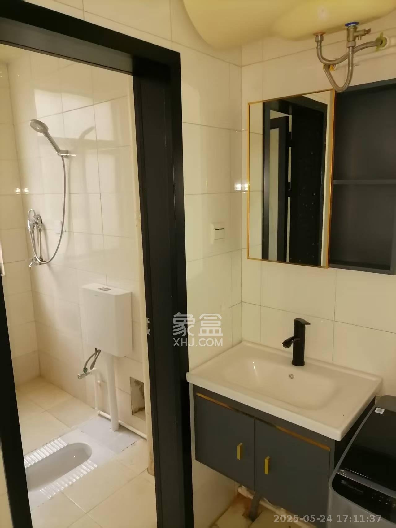 大塘安置区（星沙）  2室1厅1卫   1000.00元/月室内图