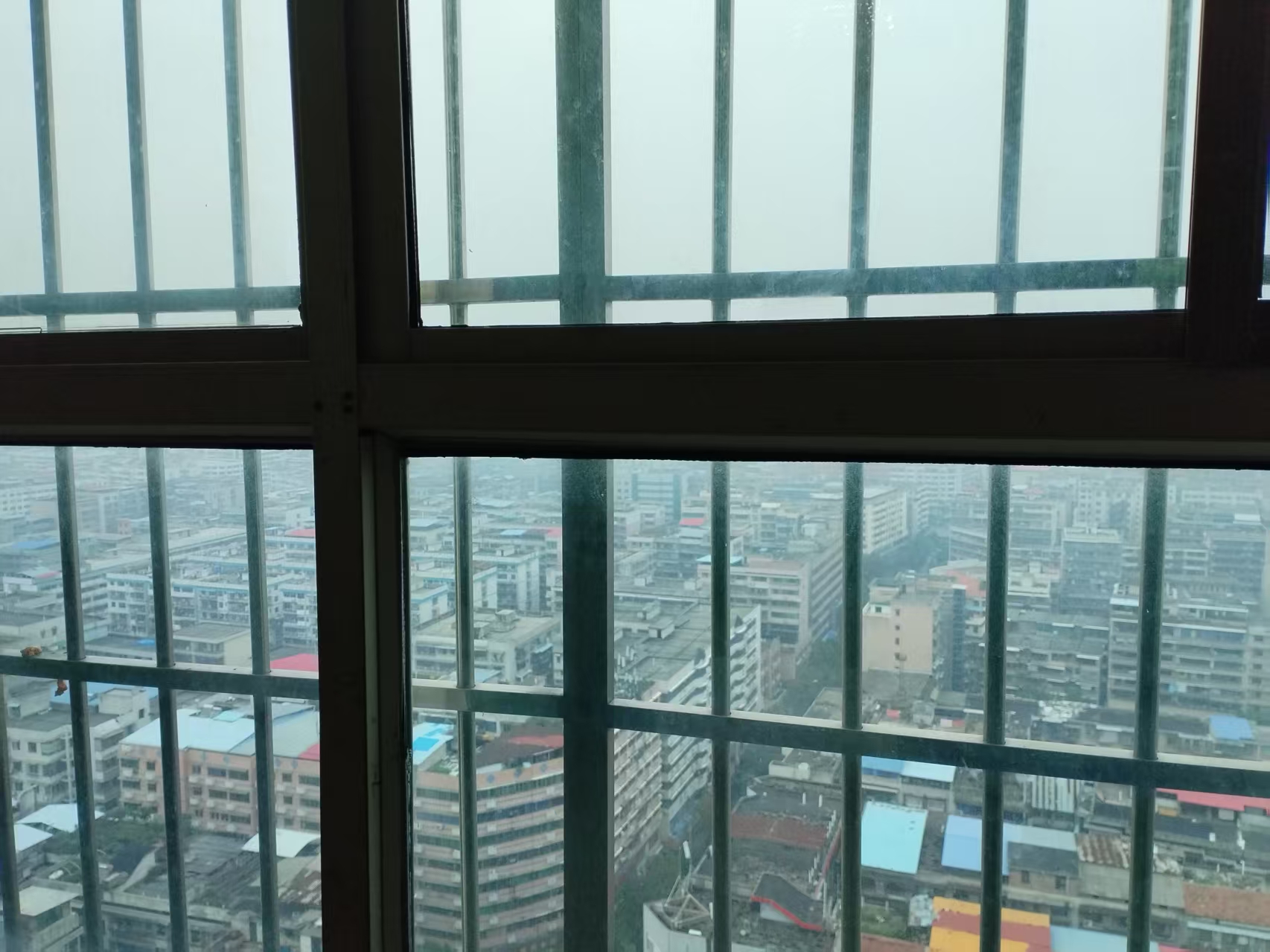 进步亚泰 2室2厅1卫 1600.0元/月 进步亚泰 2室2厅1卫 1600.0元/月室内图