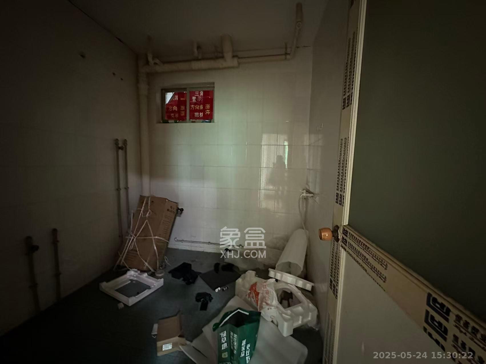 中南汽车世界 3室2厅1卫 1000.0元/月 中南汽车世界 3室2厅1卫 1000.0元/月室内图