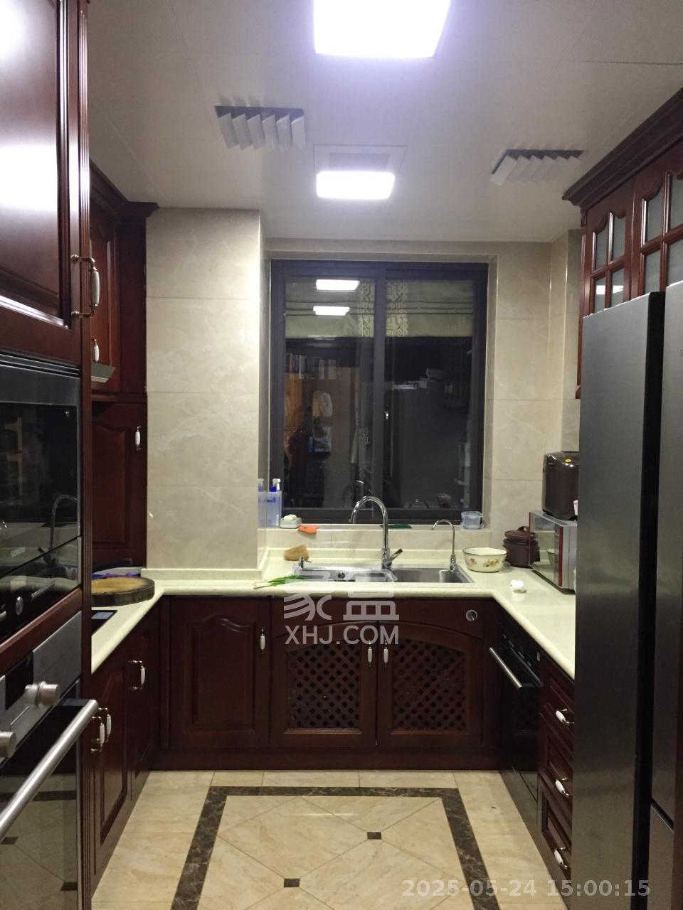 和泓梅溪四季 4室2厅2卫 5500.0元/月 和泓梅溪四季 4室2厅2卫 5500.0元/月室内图