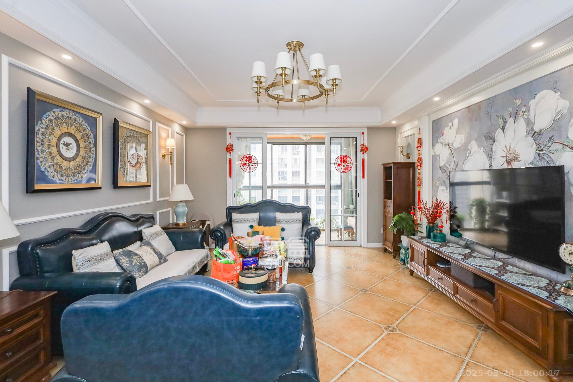 八方小区B区  3室2厅2卫    448.0万 八方小区B区  3室2厅2卫    448.0万客厅