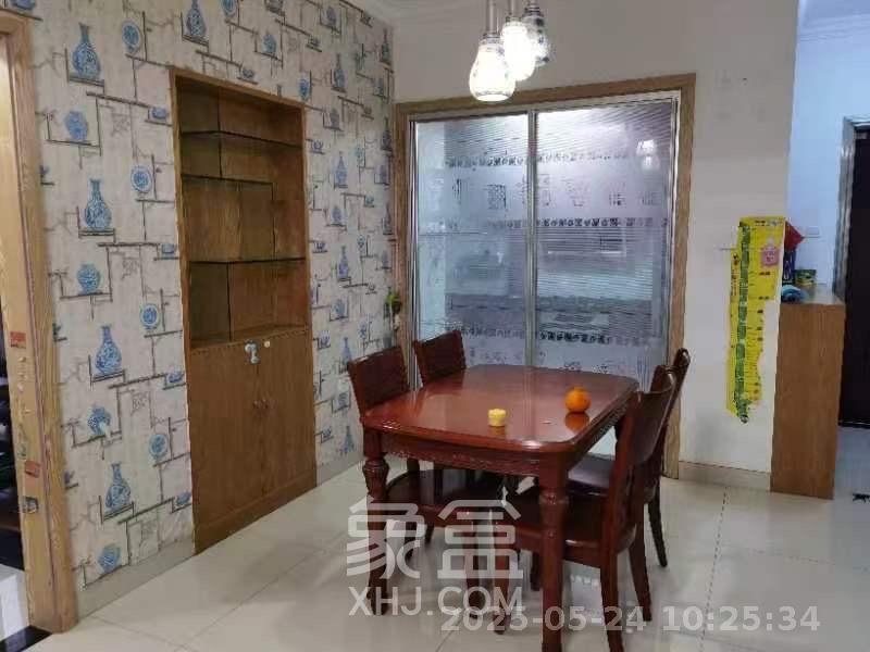 珠江东方明珠（新地东方明珠）三期  2室2厅1卫   1800.00元/月室内图