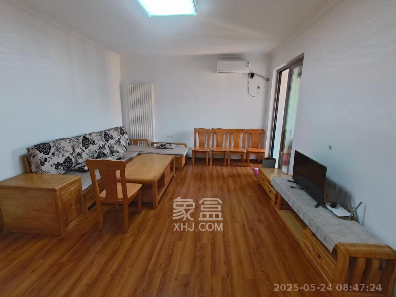 怡海星城  2室2厅1卫   1800.00元/月室内图