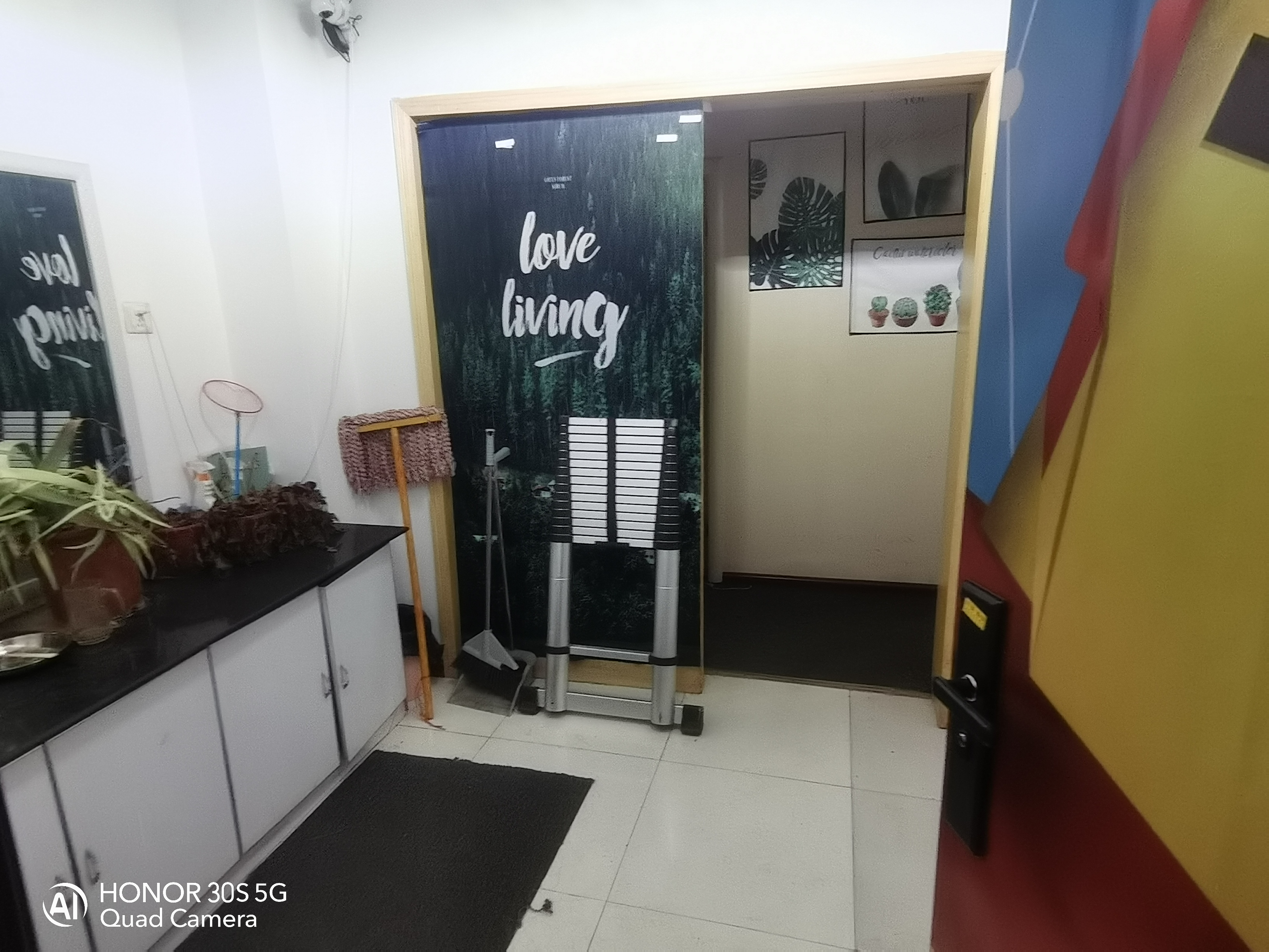 春园步行街--钻石街 2室1厅1卫 35.0万 春园步行街--钻石街 2室1厅1卫 35.0万室内图