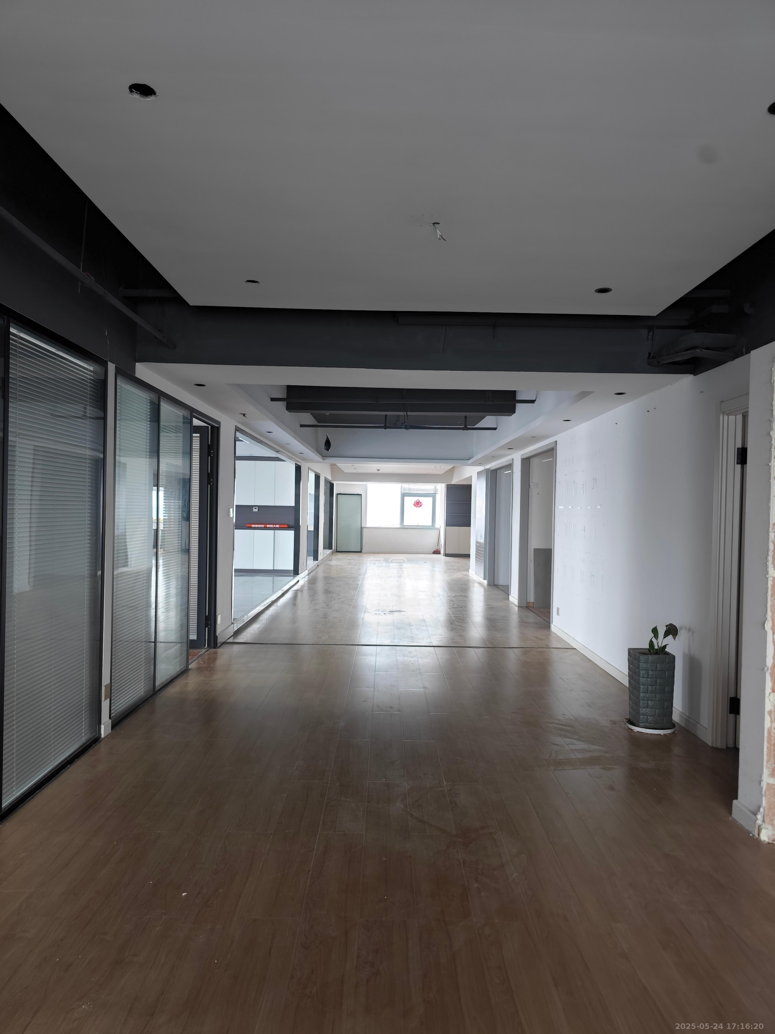 湘商世纪鑫城   476.0㎡      16000.0元/月室内图