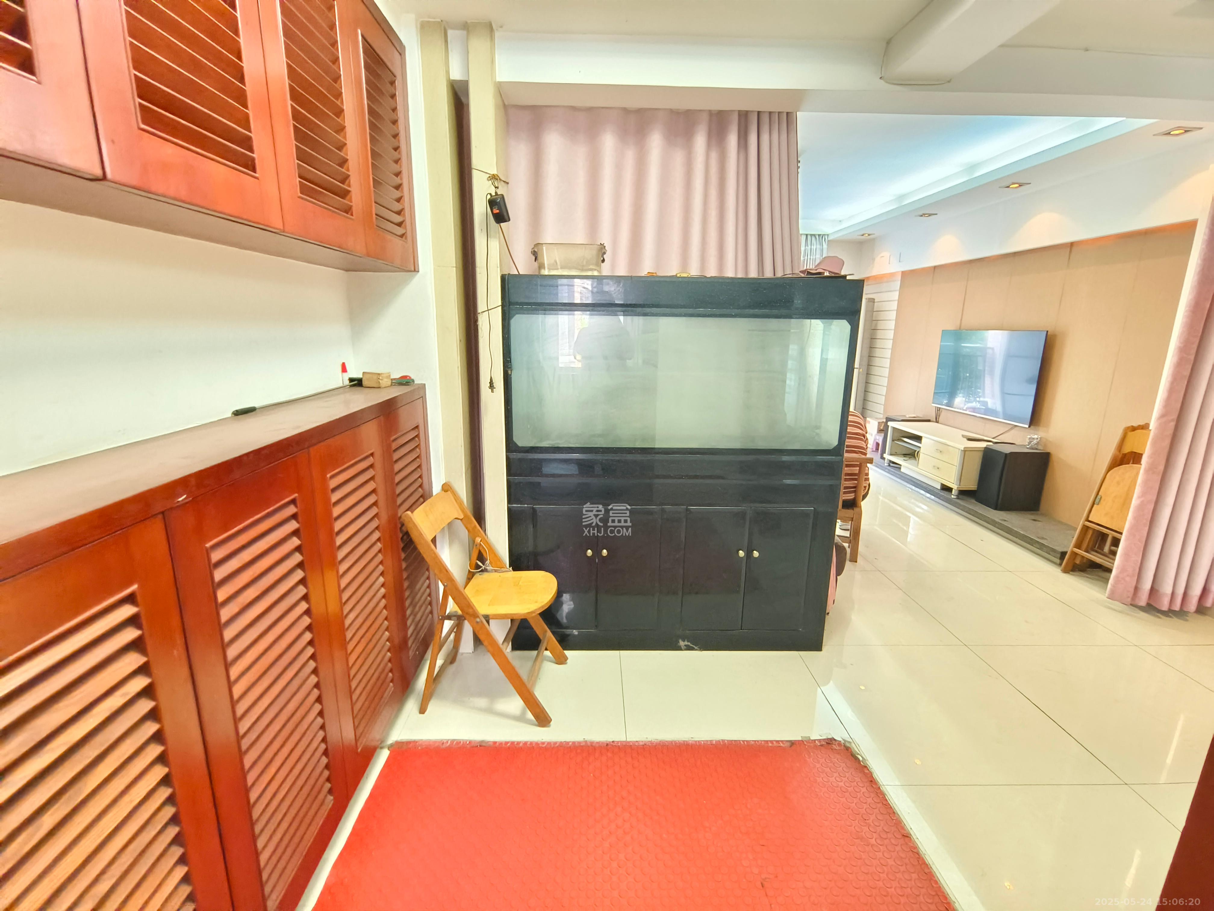 星城雅郡 4室2厅2卫 1800.0元/月 星城雅郡 4室2厅2卫 1800.0元/月室内图