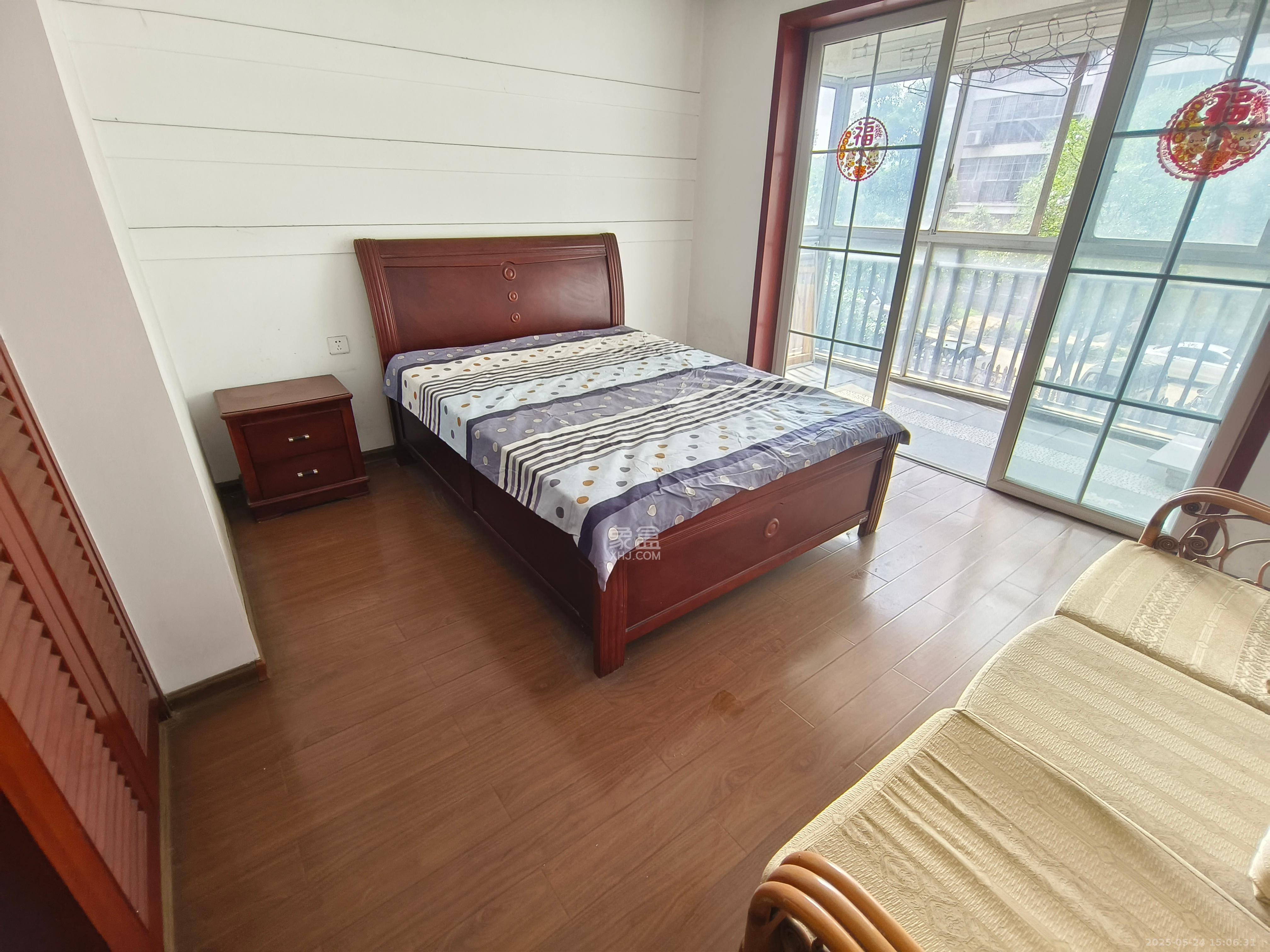 星城雅郡 4室2厅2卫 1800.0元/月 星城雅郡 4室2厅2卫 1800.0元/月室内图