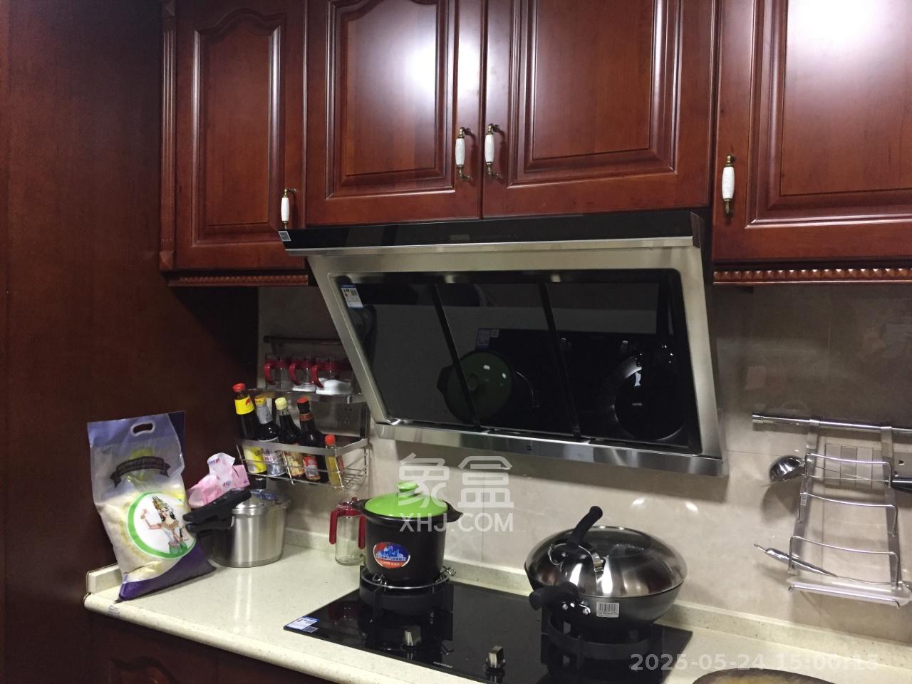 和泓梅溪四季 4室2厅2卫 5500.0元/月 和泓梅溪四季 4室2厅2卫 5500.0元/月室内图