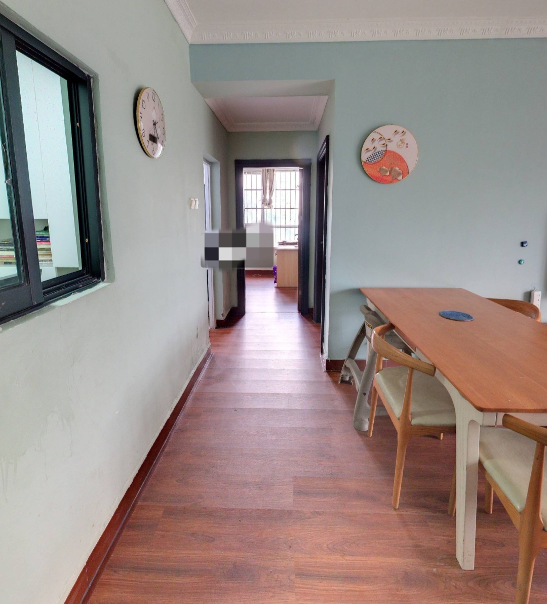 金域湾畔  2室2厅1卫    123.0万 金域湾畔  2室2厅1卫    123.0万客厅