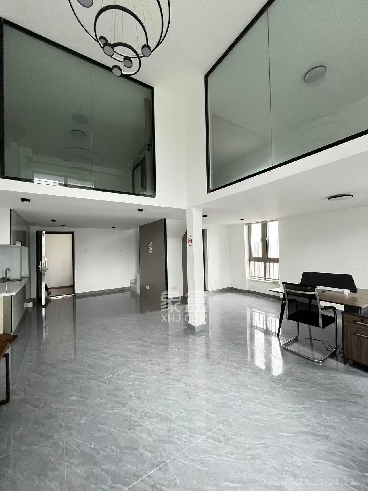 梅溪湖金茂湾 2室2厅1卫 2800.0元/月 梅溪湖金茂湾 2室2厅1卫 2800.0元/月室内图