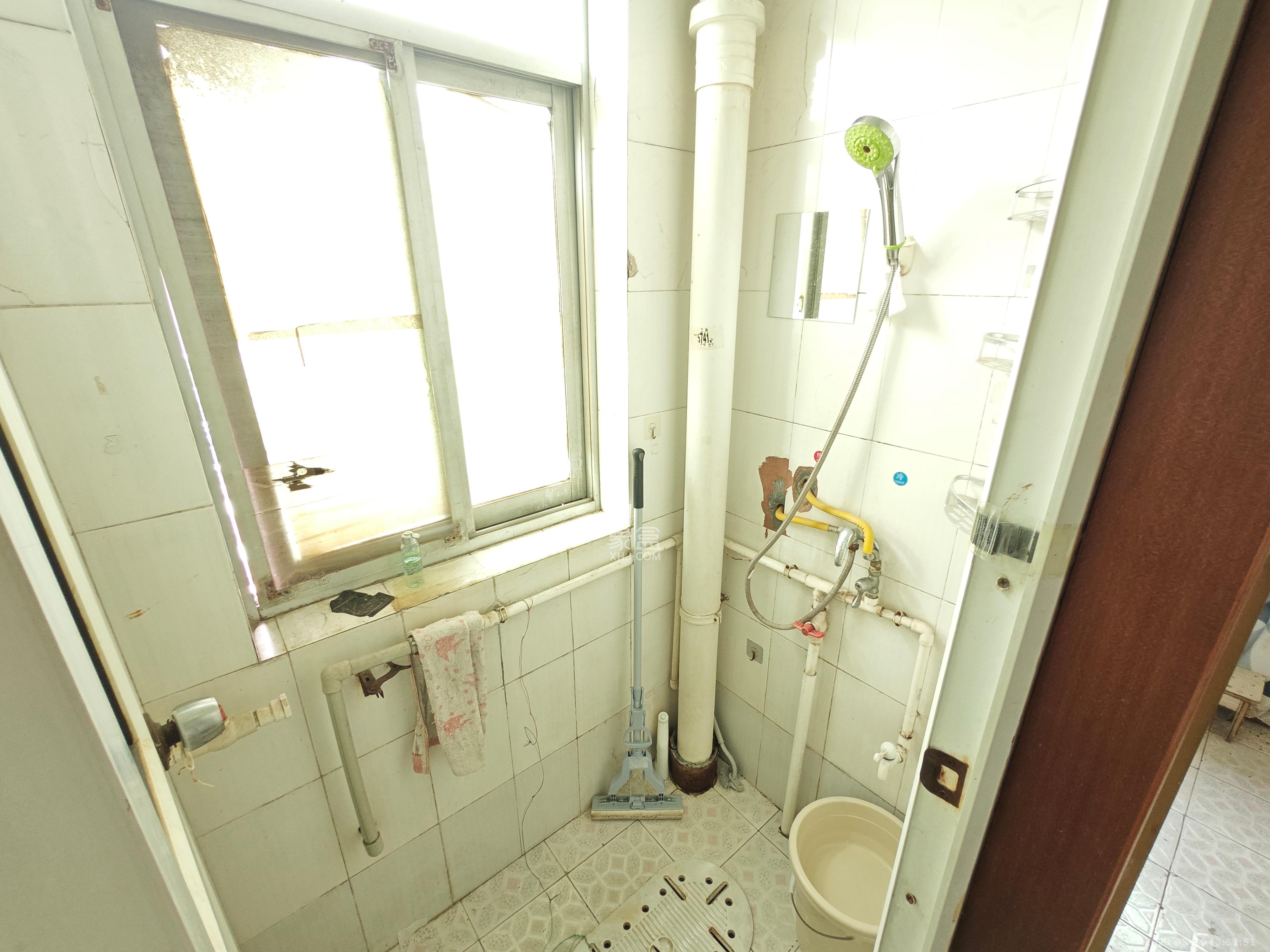 黄泥岭社区 1室0厅0卫 1200.0元/月 黄泥岭社区 1室0厅0卫 1200.0元/月室内图