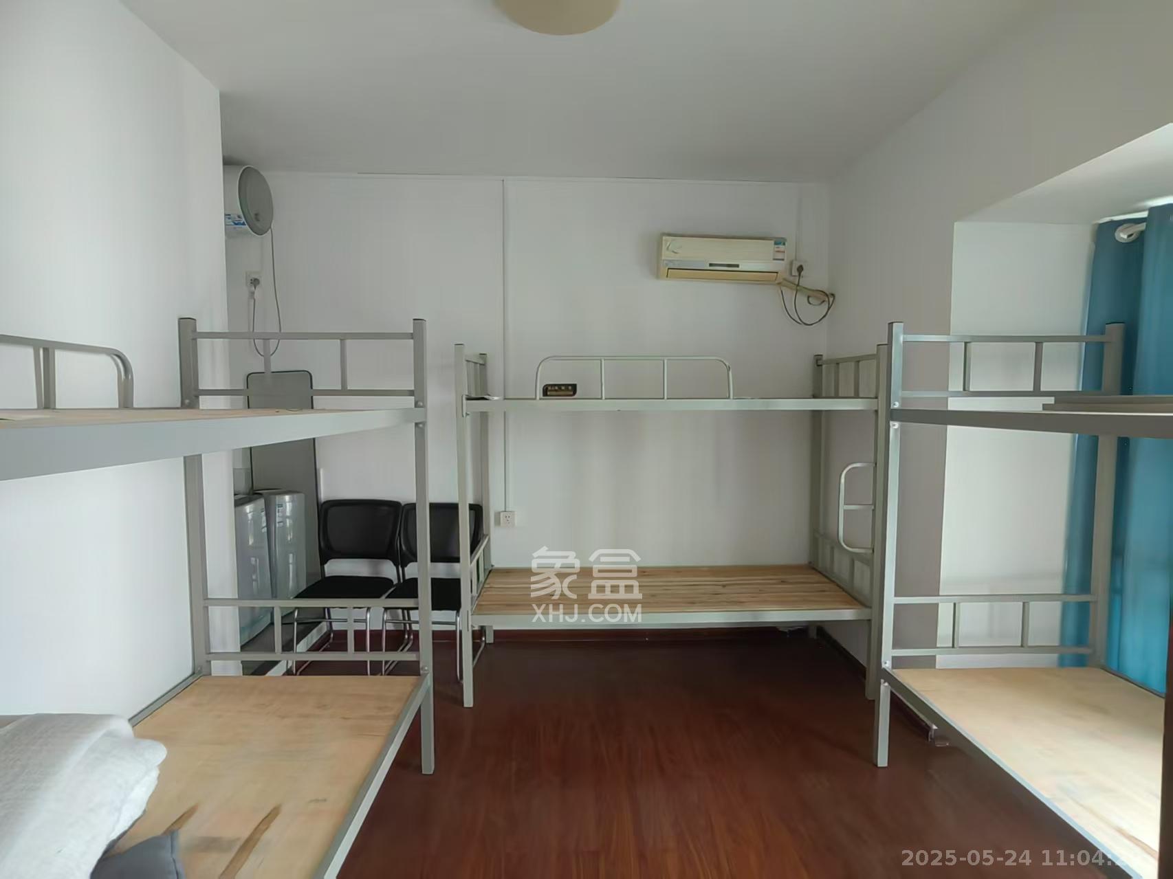 美林银谷 4室2厅4卫 3800.0元/月 美林银谷 4室2厅4卫 3800.0元/月室内图