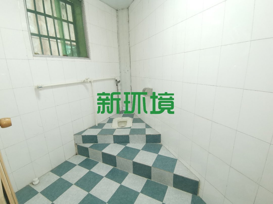 亘立龙凤小区  4室2厅2卫    2000.0元/月室内图