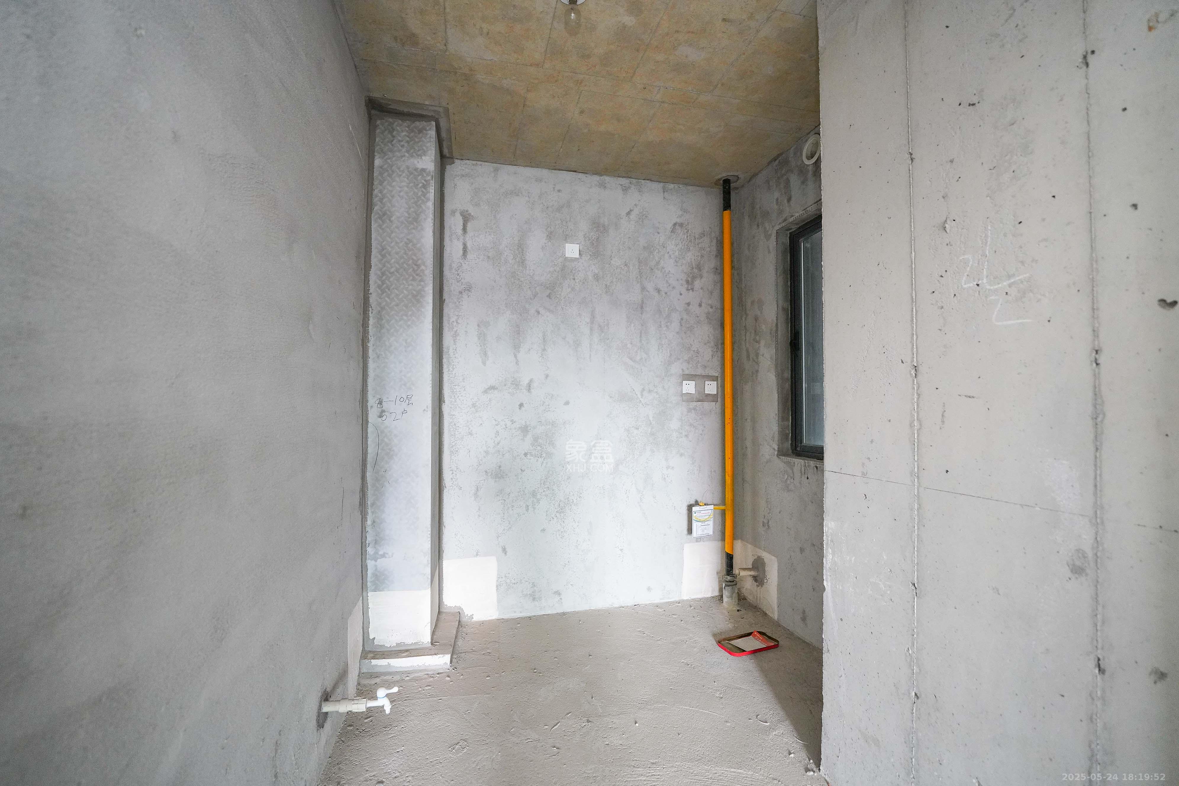 旭辉雨金广场 3室2厅2卫 81.0万 旭辉雨金广场 3室2厅2卫 81.0万厨房