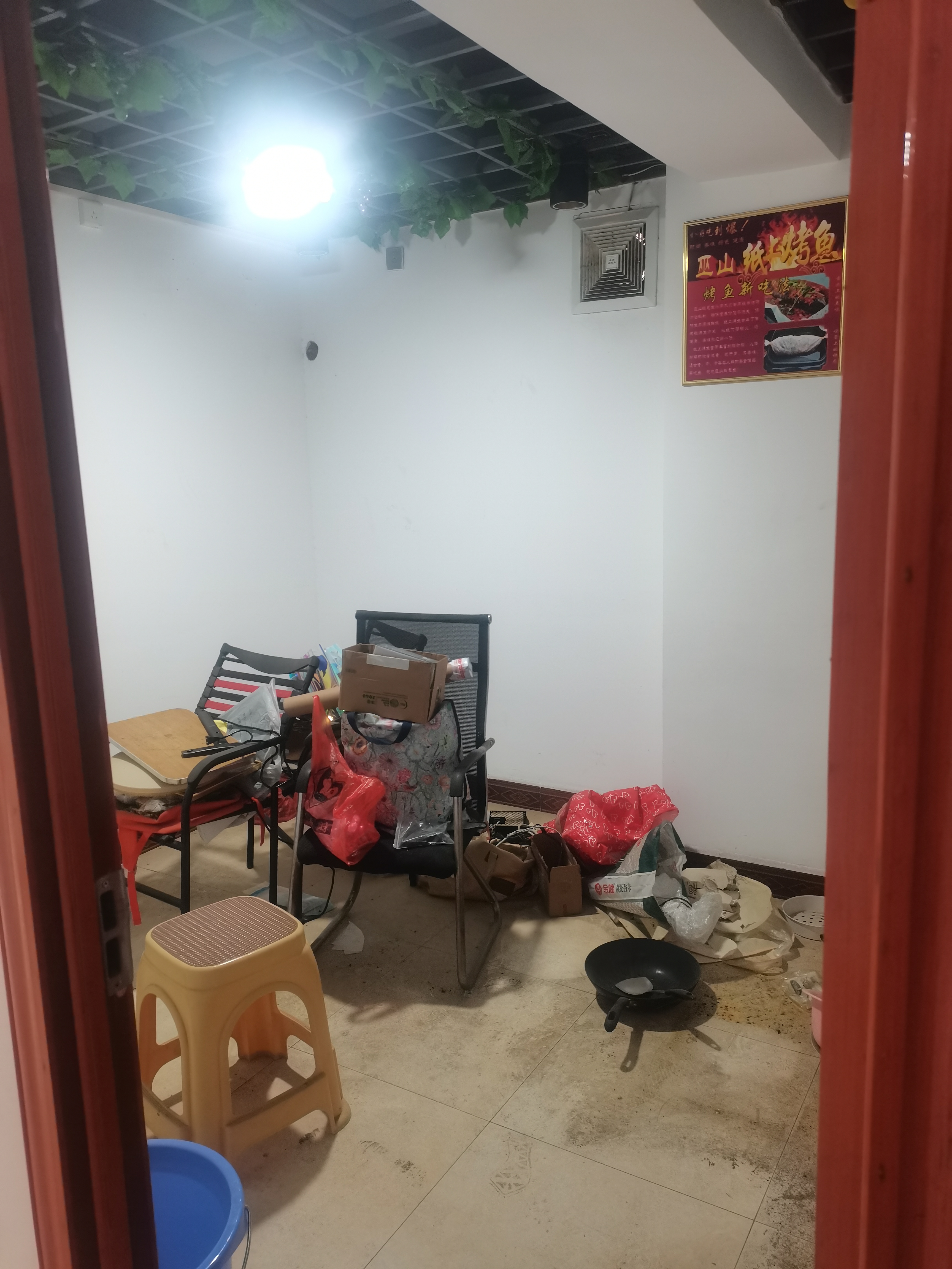 东方金林 3室1厅1卫 26.0万 东方金林 3室1厅1卫 26.0万客厅